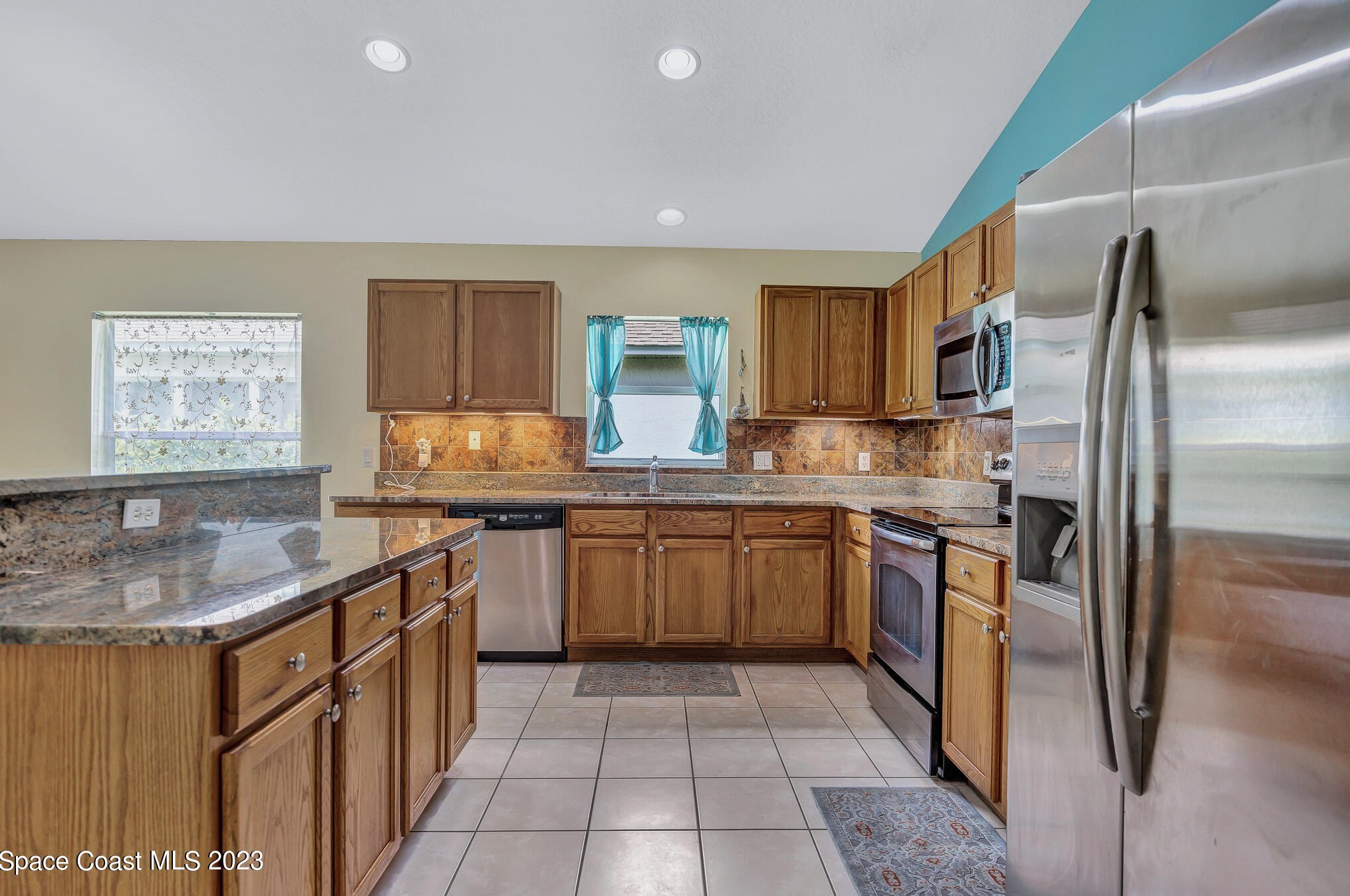 1611 Wekiva Dr, Melbourne FL  32940-6986 exterior
