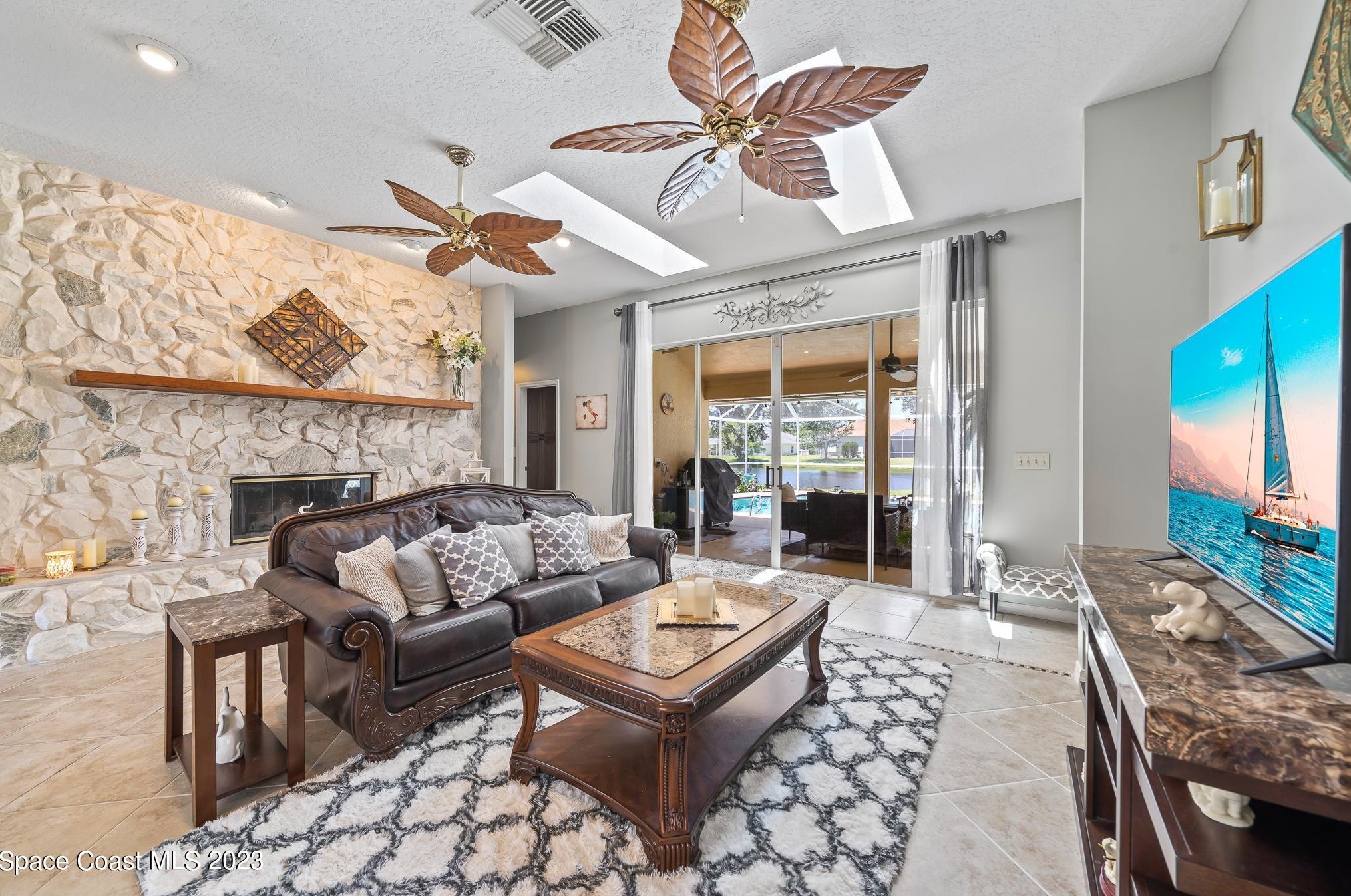 4057 Sand Ridge Dr, Merritt Island FL  32953-8610 exterior