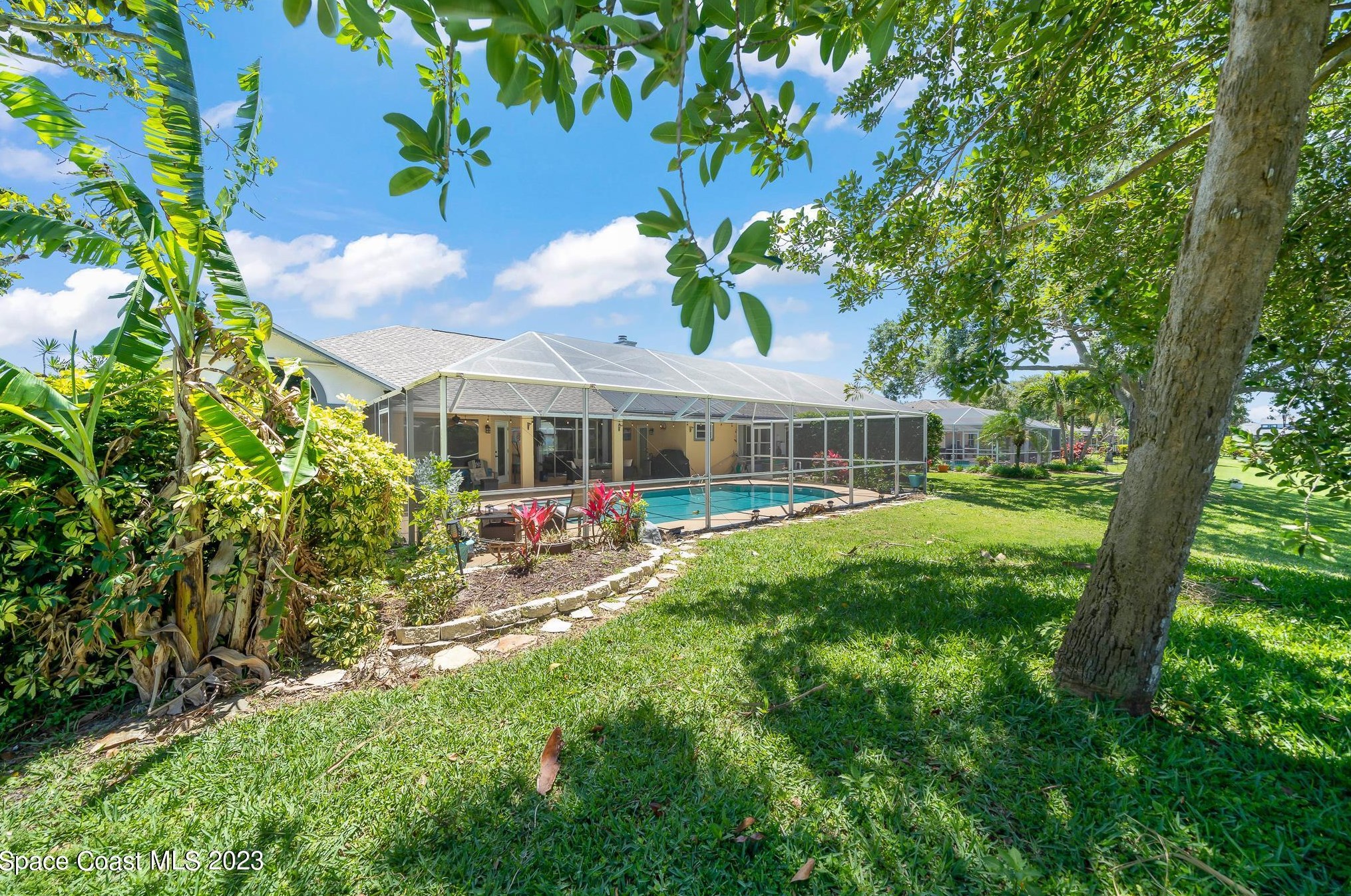 4057 Sand Ridge Dr, Merritt Island FL  32953-8610 exterior