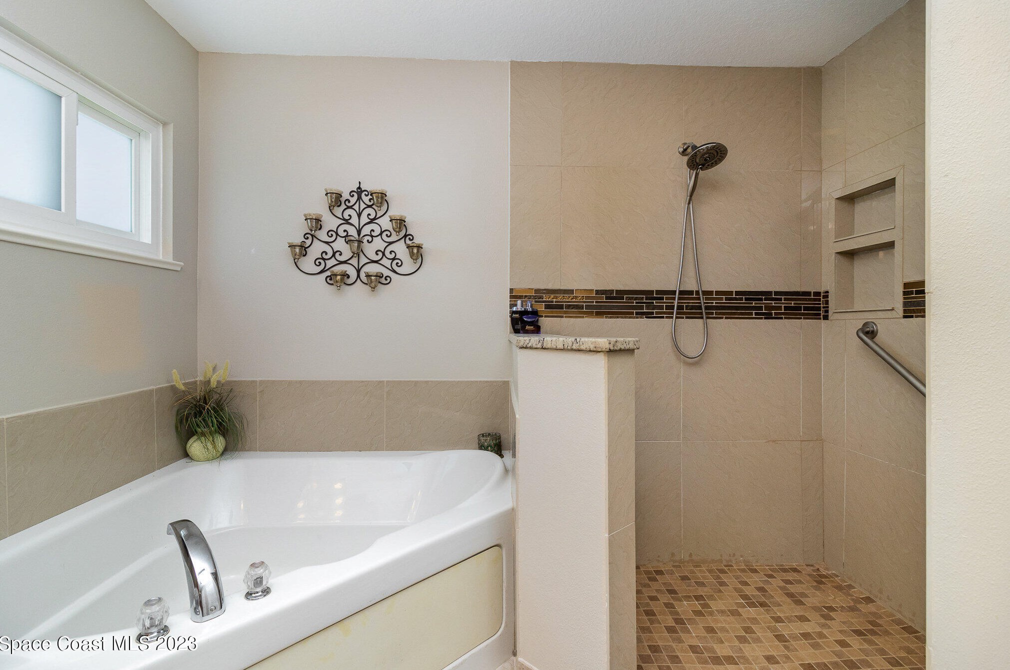 2974 Tuscarora Ct, Melbourne FL  32904-8098 exterior