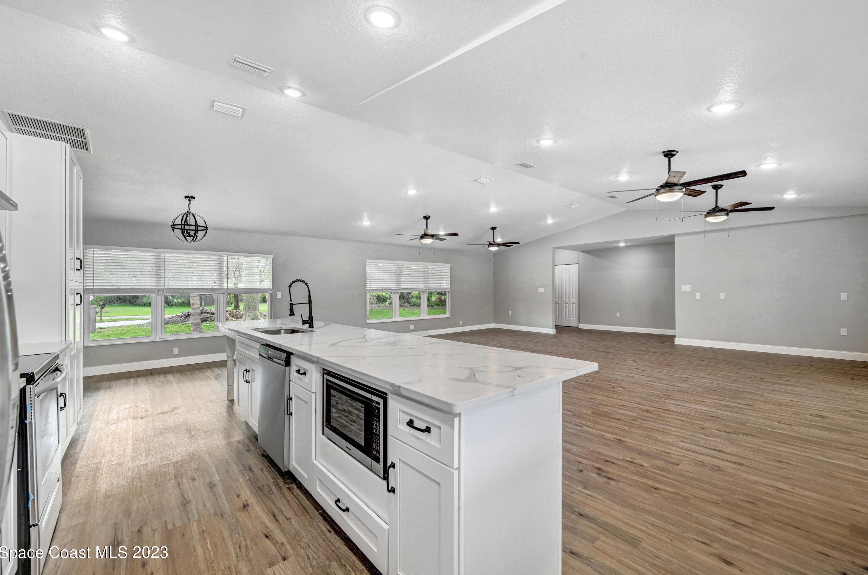 925 Meadow Lark Ln, Merritt Island FL  32953-7854 exterior