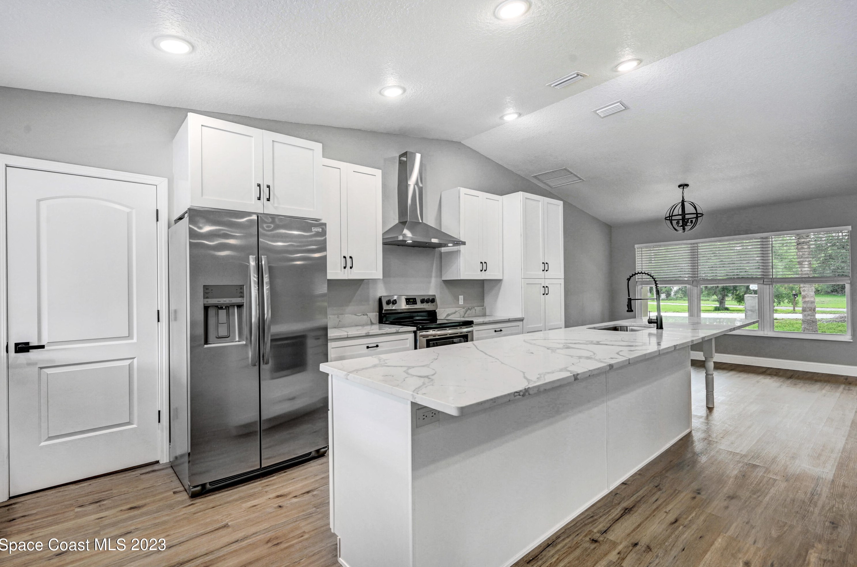 925 Meadow Lark Ln, Merritt Island FL  32953-7854 exterior