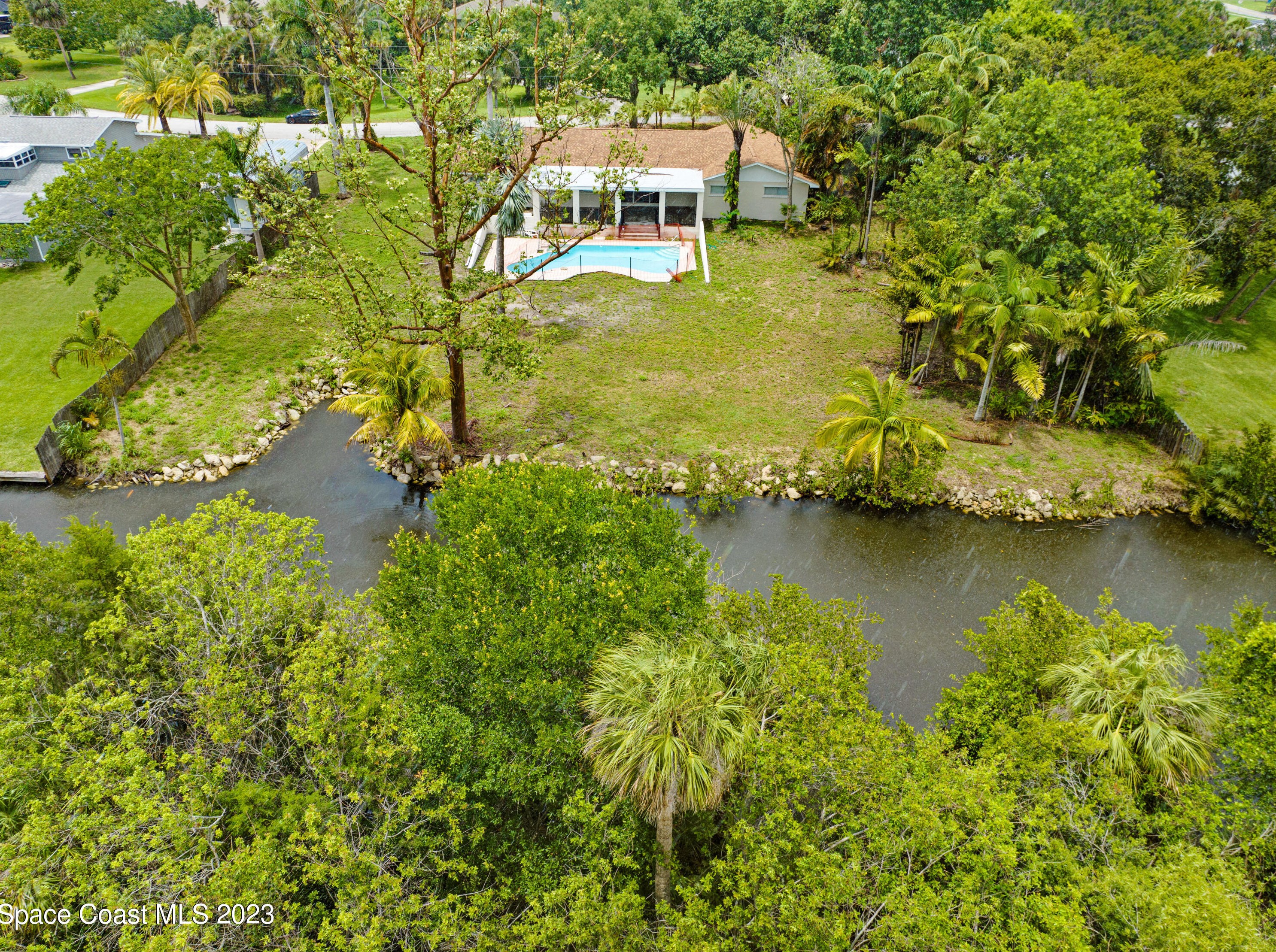 925 Meadow Lark Ln, Merritt Island FL  32953-7854 exterior