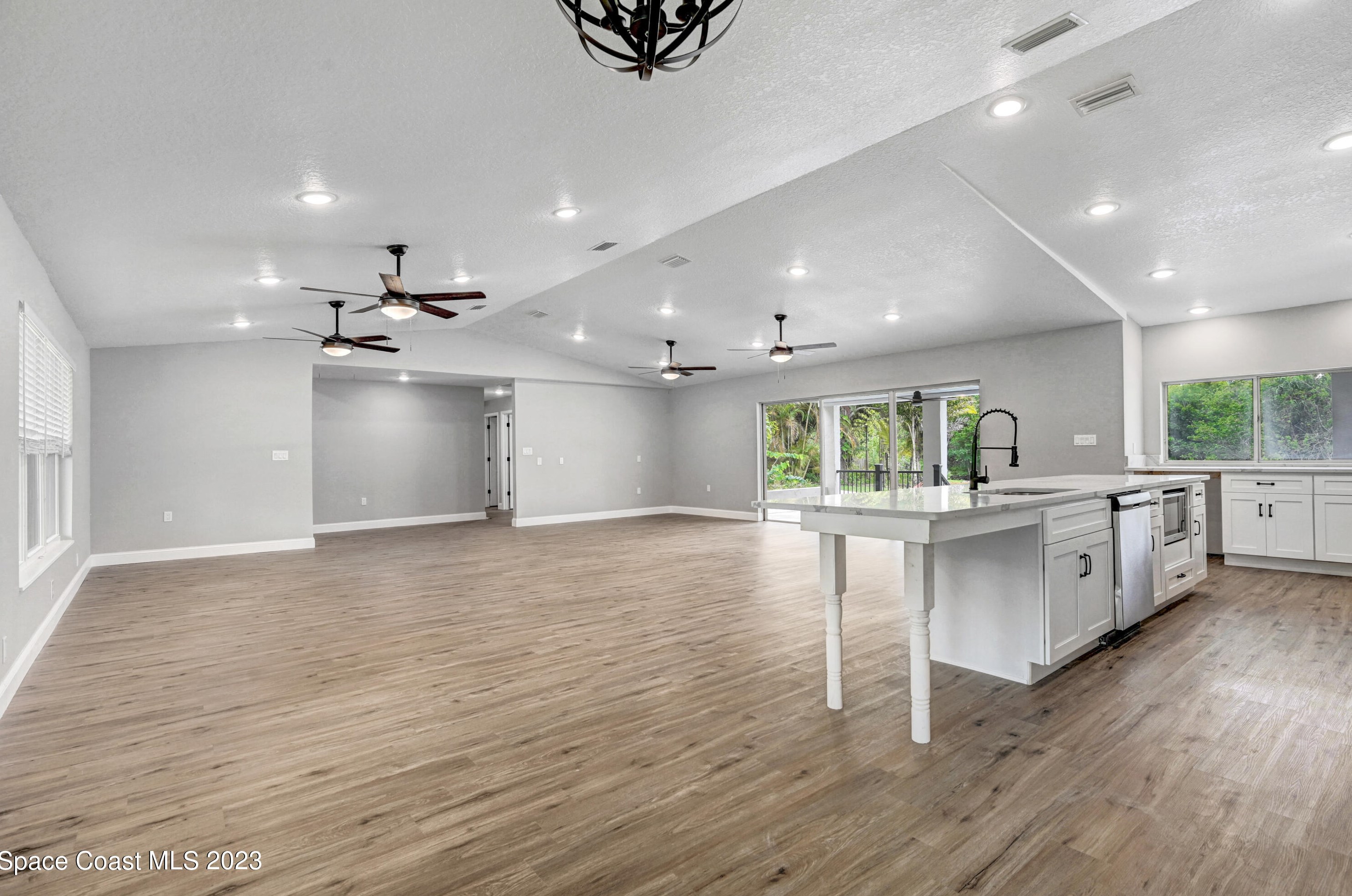 925 Meadow Lark Ln, Merritt Island FL  32953-7854 exterior