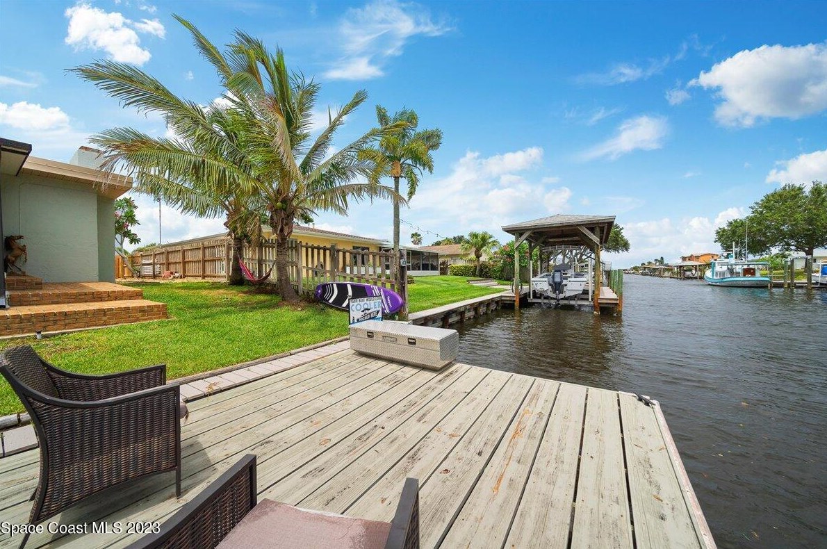 1625 Larchmont Ct, Merritt Island FL 32952-5668 exterior