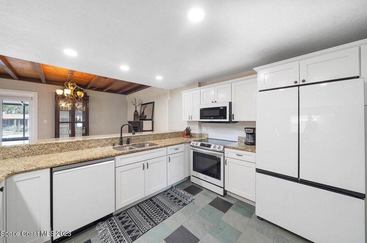 1625 Larchmont Ct, Merritt Island FL 32952-5668 exterior