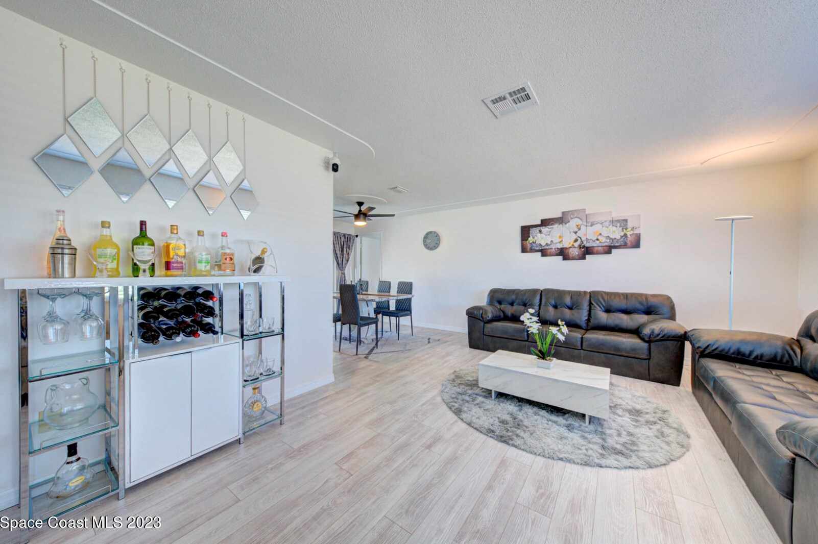 1505 Central Ave, Merritt Island FL 32952-5677 exterior