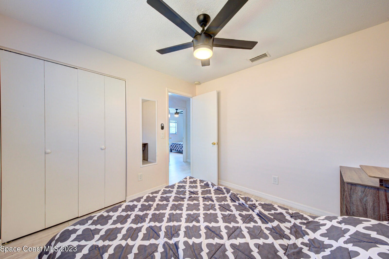 1505 Central Ave, Merritt Island FL 32952-5677 exterior