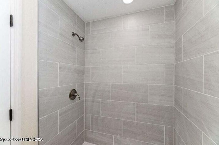 15 Devonshire Dr, Melbourne FL  32901-5366 exterior