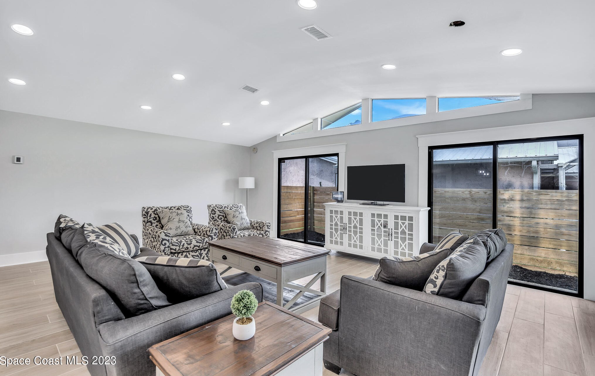 470 Rio Vista Ln, Merritt Island FL  32952-5226 exterior