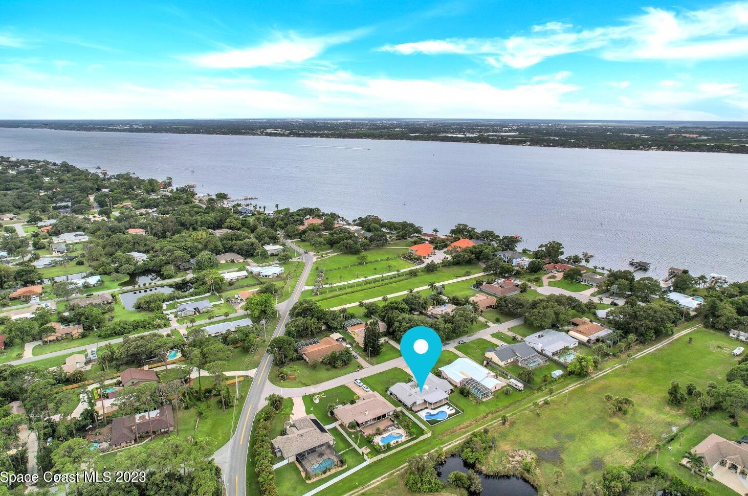 470 Rio Vista Ln, Merritt Island FL  32952-5226 exterior