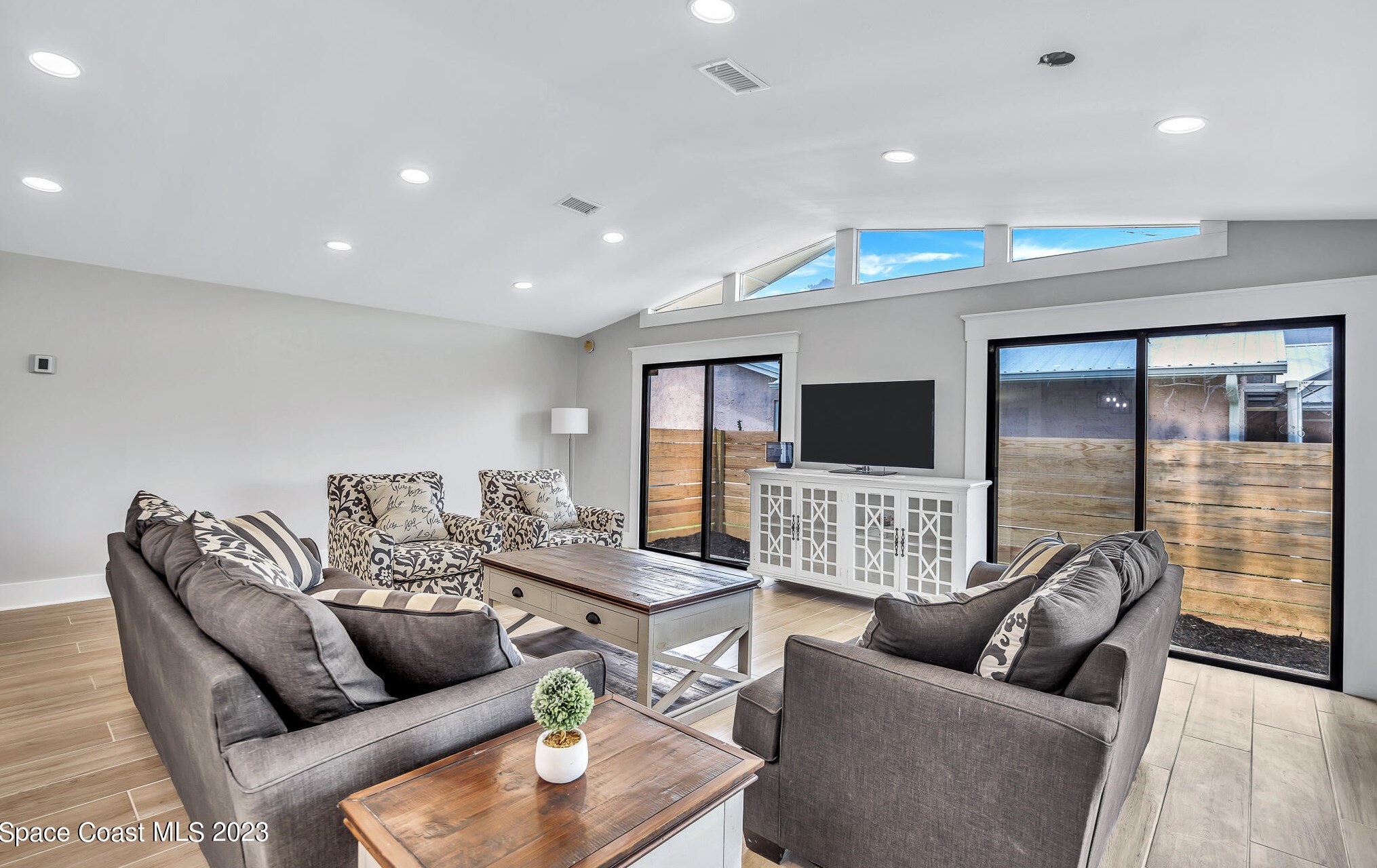 470 Rio Vista Ln, Merritt Island FL  32952-5226 exterior