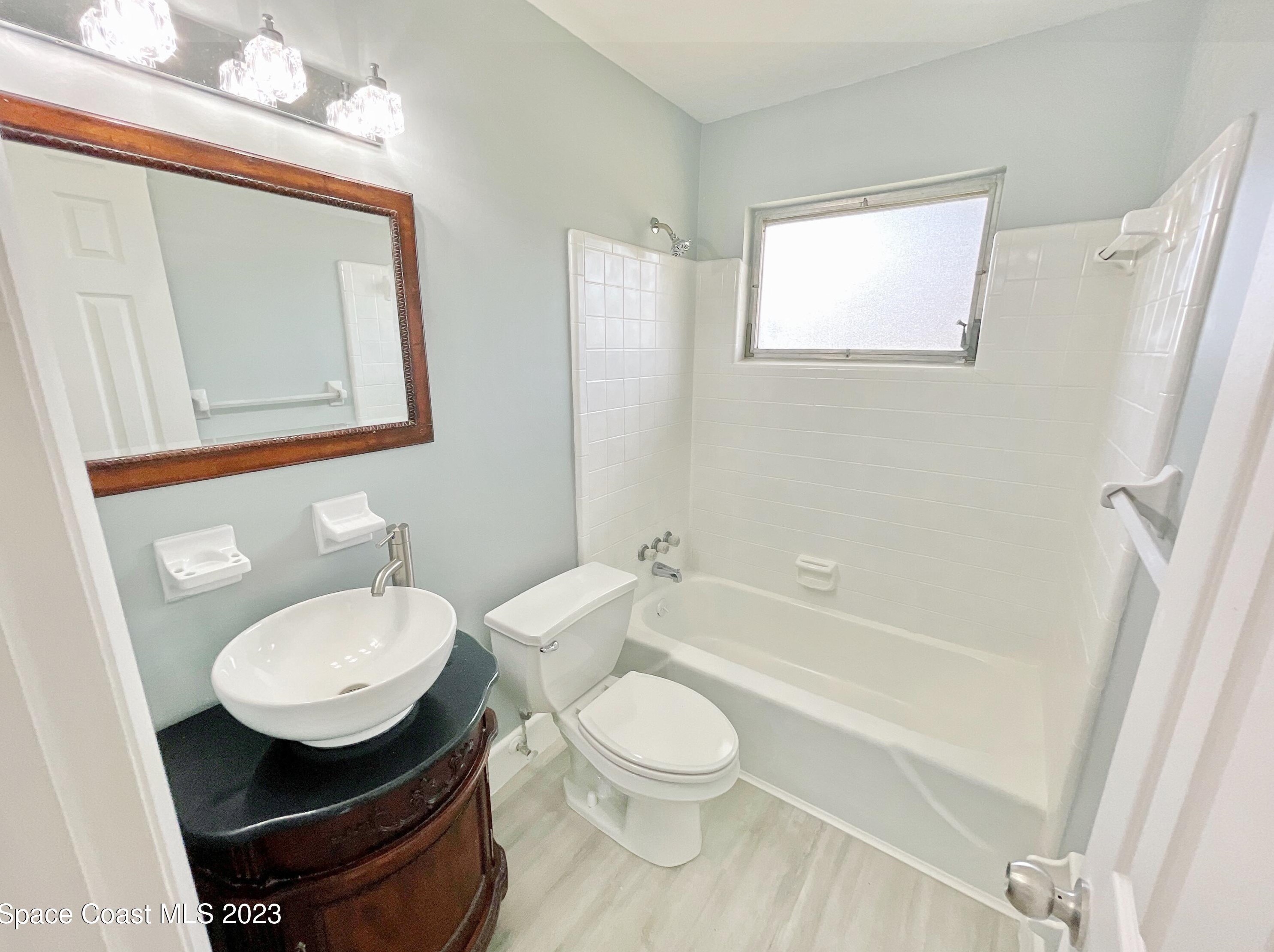 445 Linda Ln, Melbourne FL  32935-3325 exterior