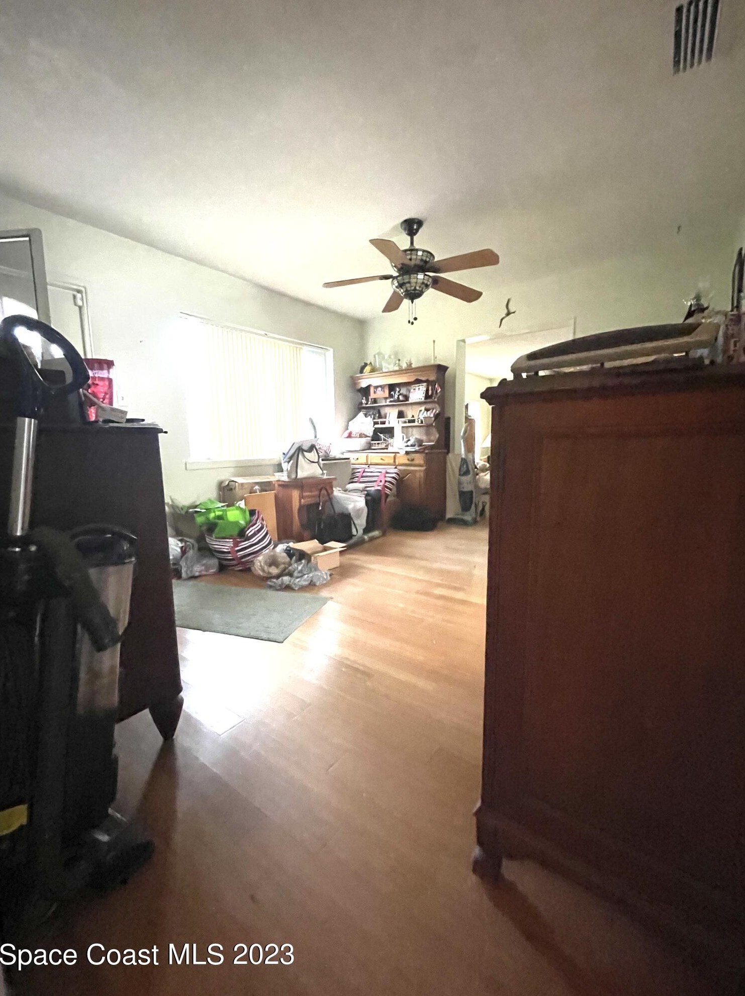 1392 Lenora Dr, Merritt Island FL 32952-5156 exterior