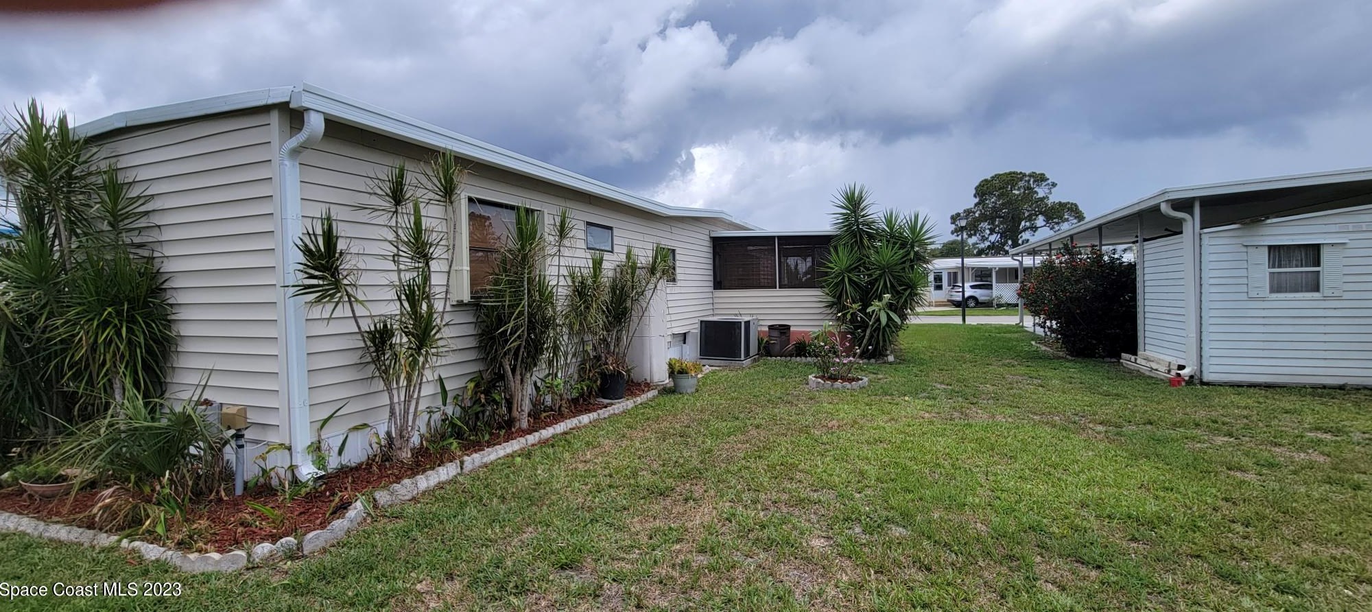 231 Blossom Ln, Melbourne FL  32907-2161 exterior