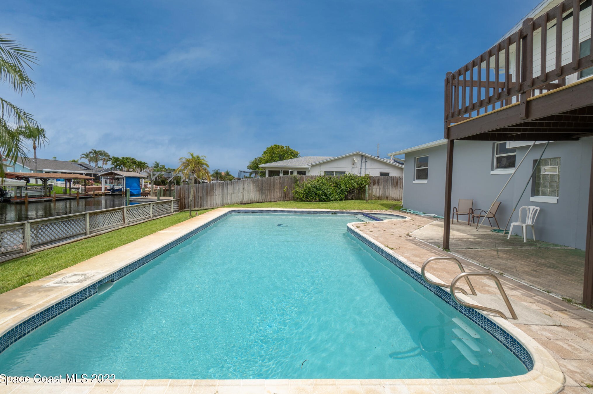 1500 Central Ave, Merritt Island FL 32952-5676 exterior