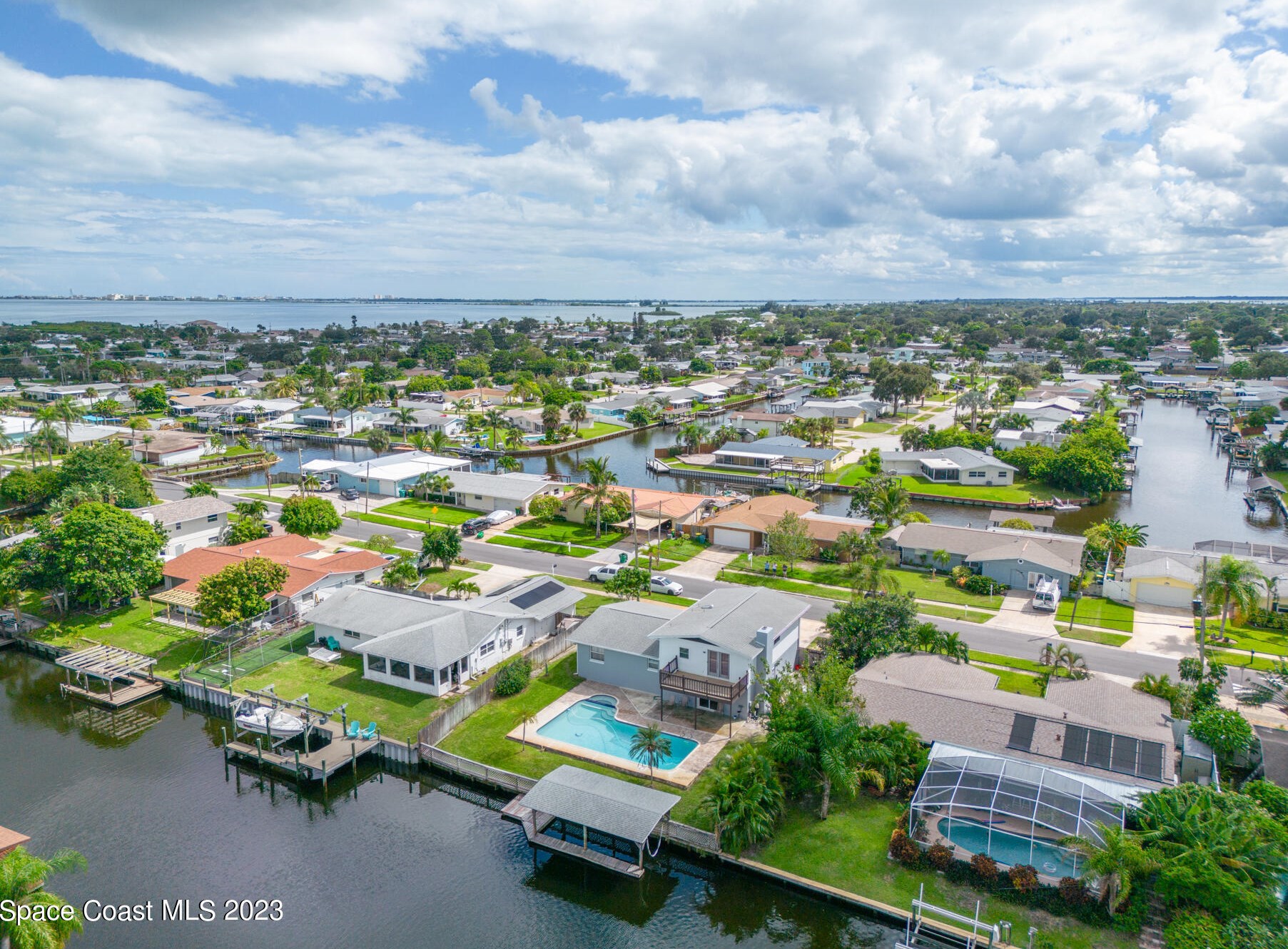 1500 Central Ave, Merritt Island FL 32952-5676 exterior