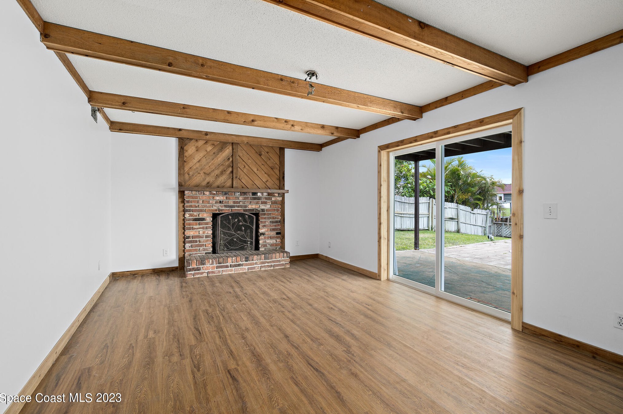 1500 Central Ave, Merritt Island FL 32952-5676 exterior