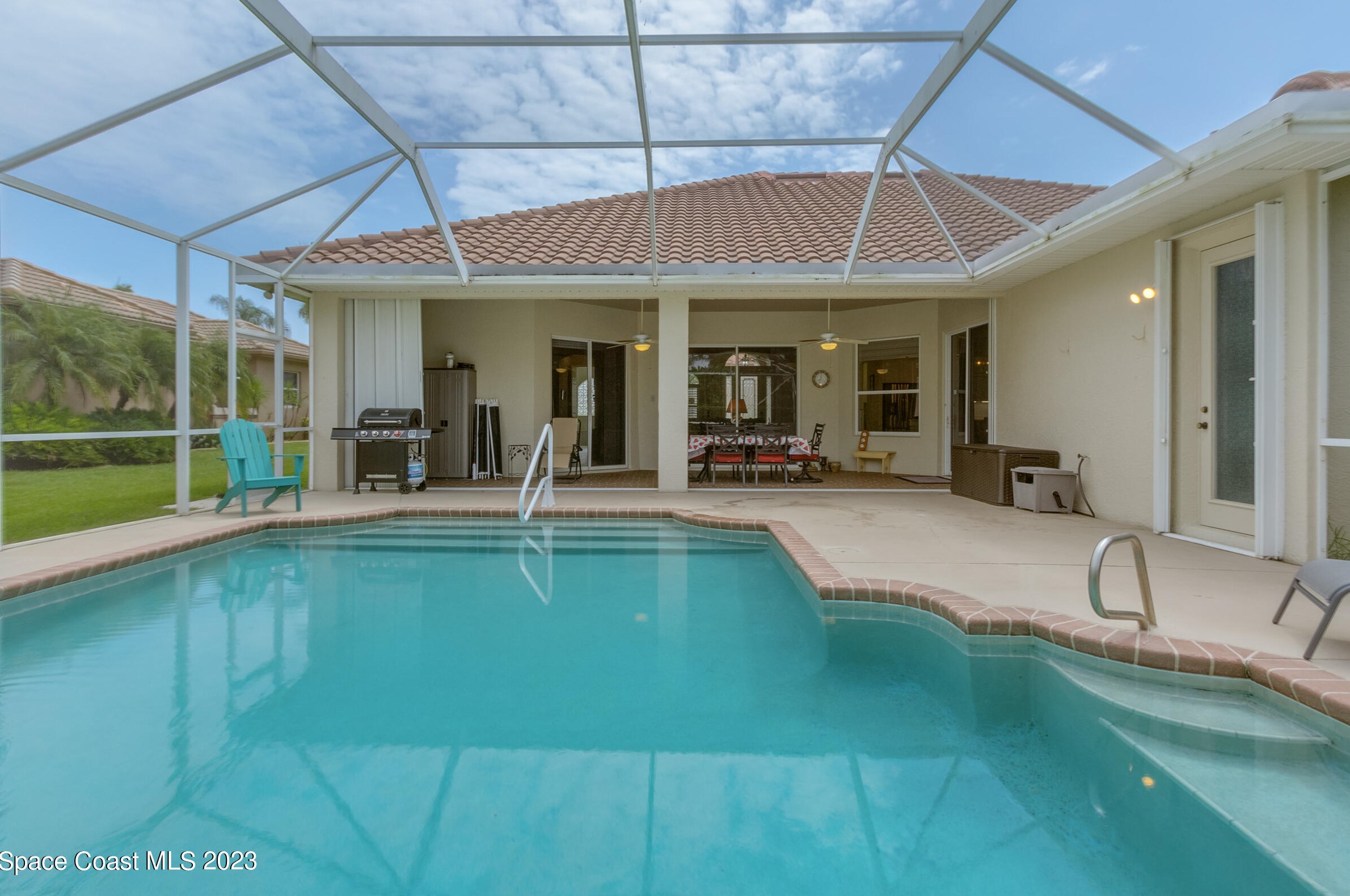 844 Chatsworth Dr, Melbourne FL  32940-2171 exterior