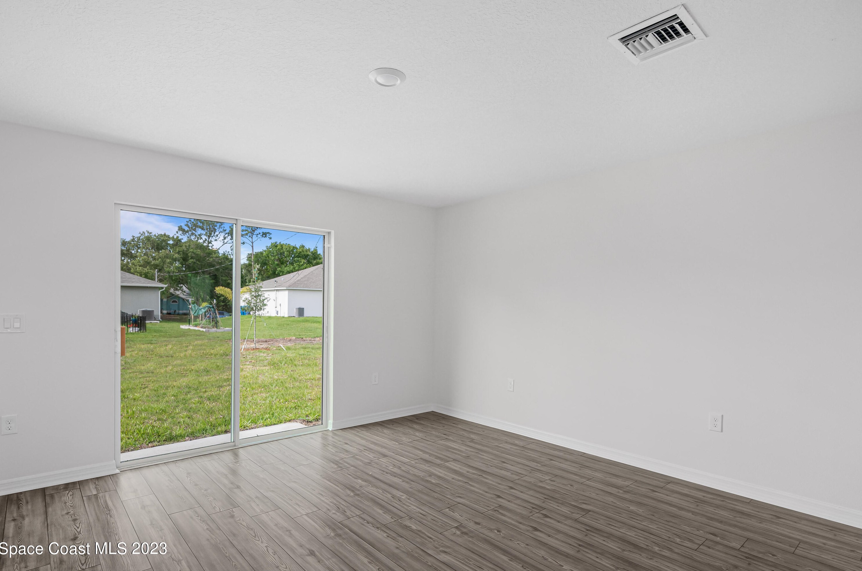 871 Serenade St, Melbourne FL 32907-1746 exterior