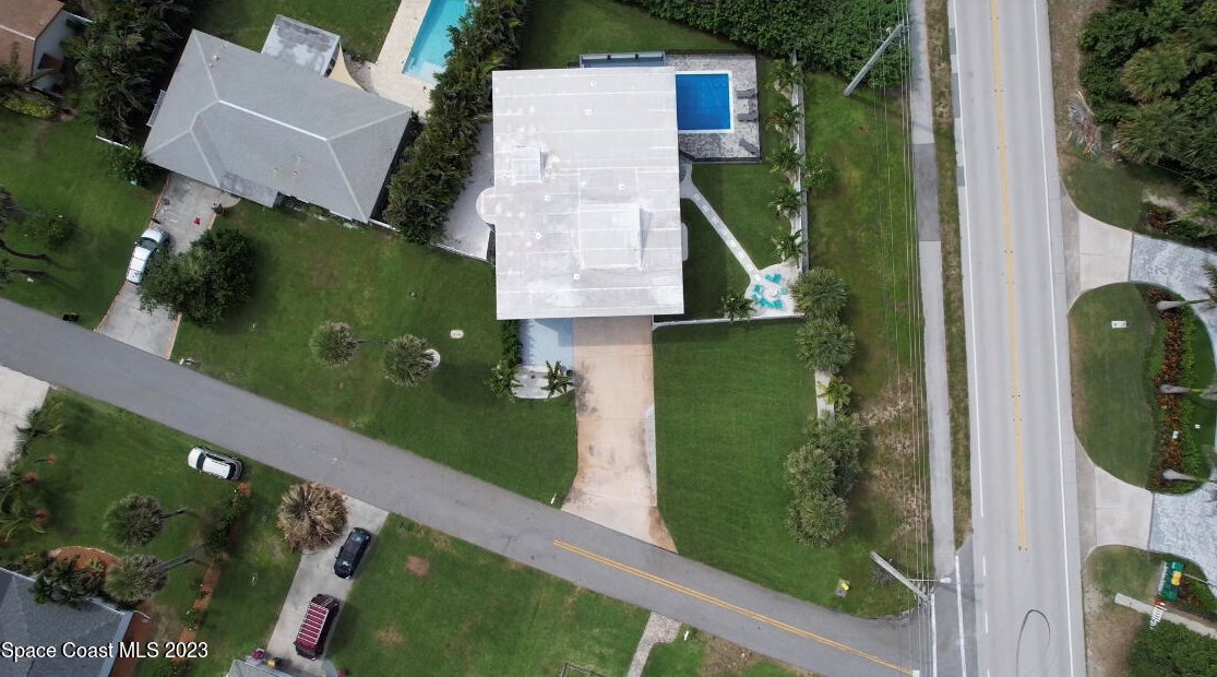 110 Sea Crst Dr, Melbourne FL 32951-3118 exterior