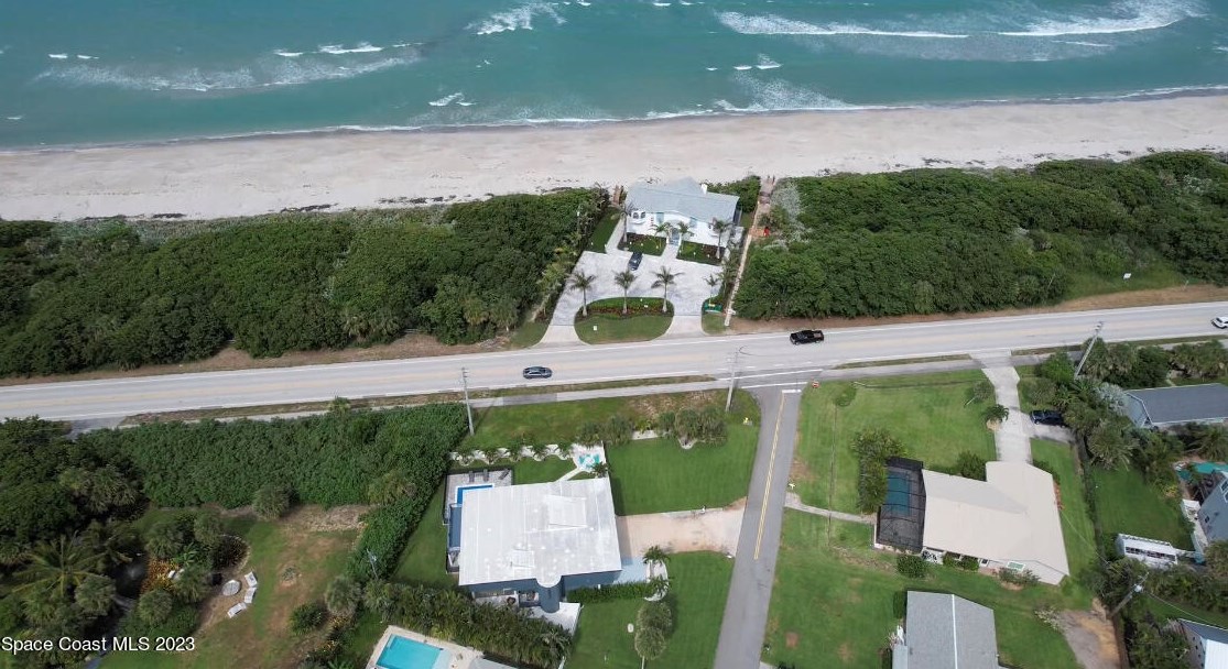 110 Sea Crst Dr, Melbourne FL 32951-3118 exterior