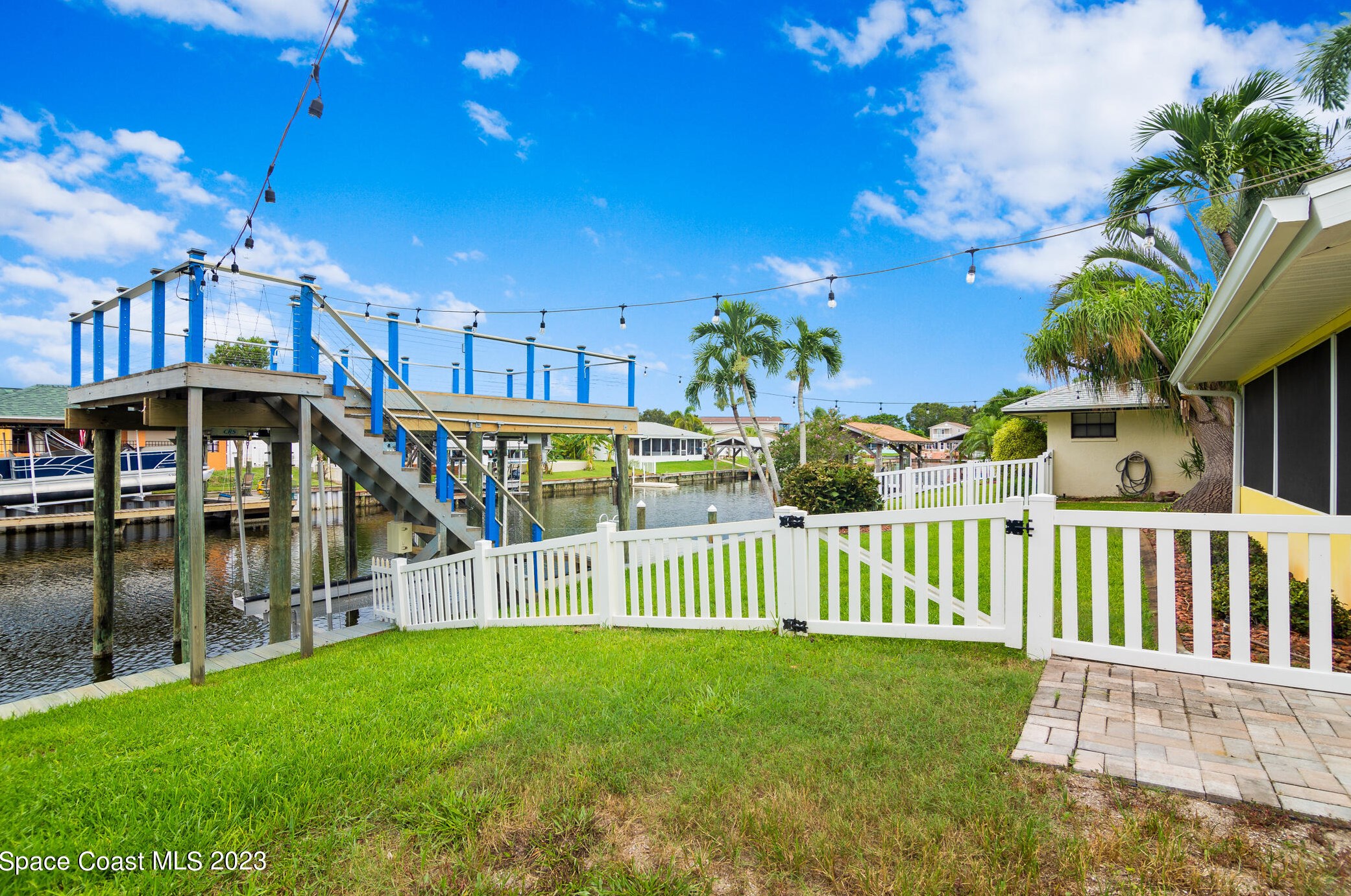 1515 Bella Casa Ct, Merritt Island FL  32952-5680 exterior