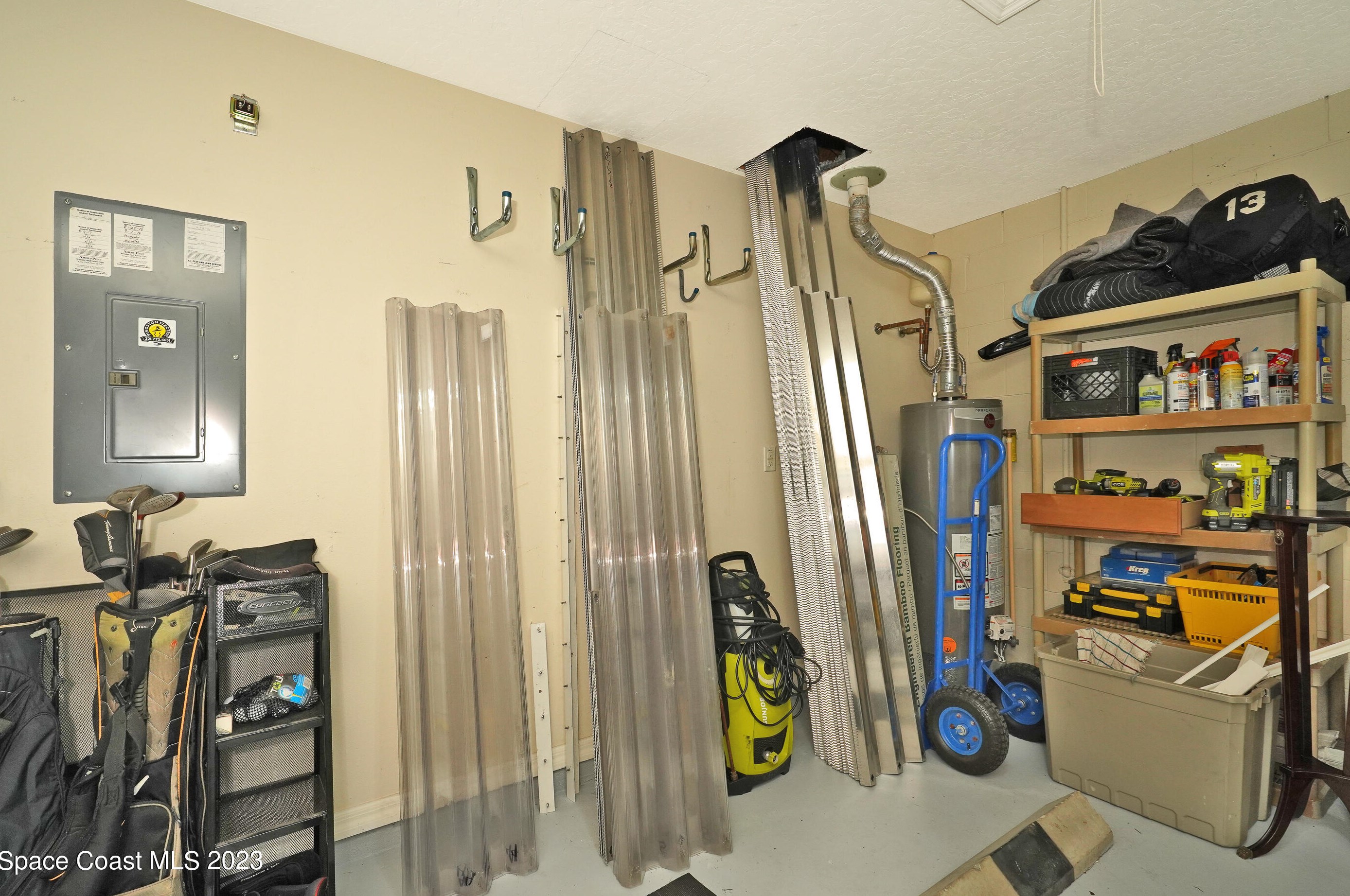 8018 Kingswood Way, Melbourne FL 32940-2144 exterior