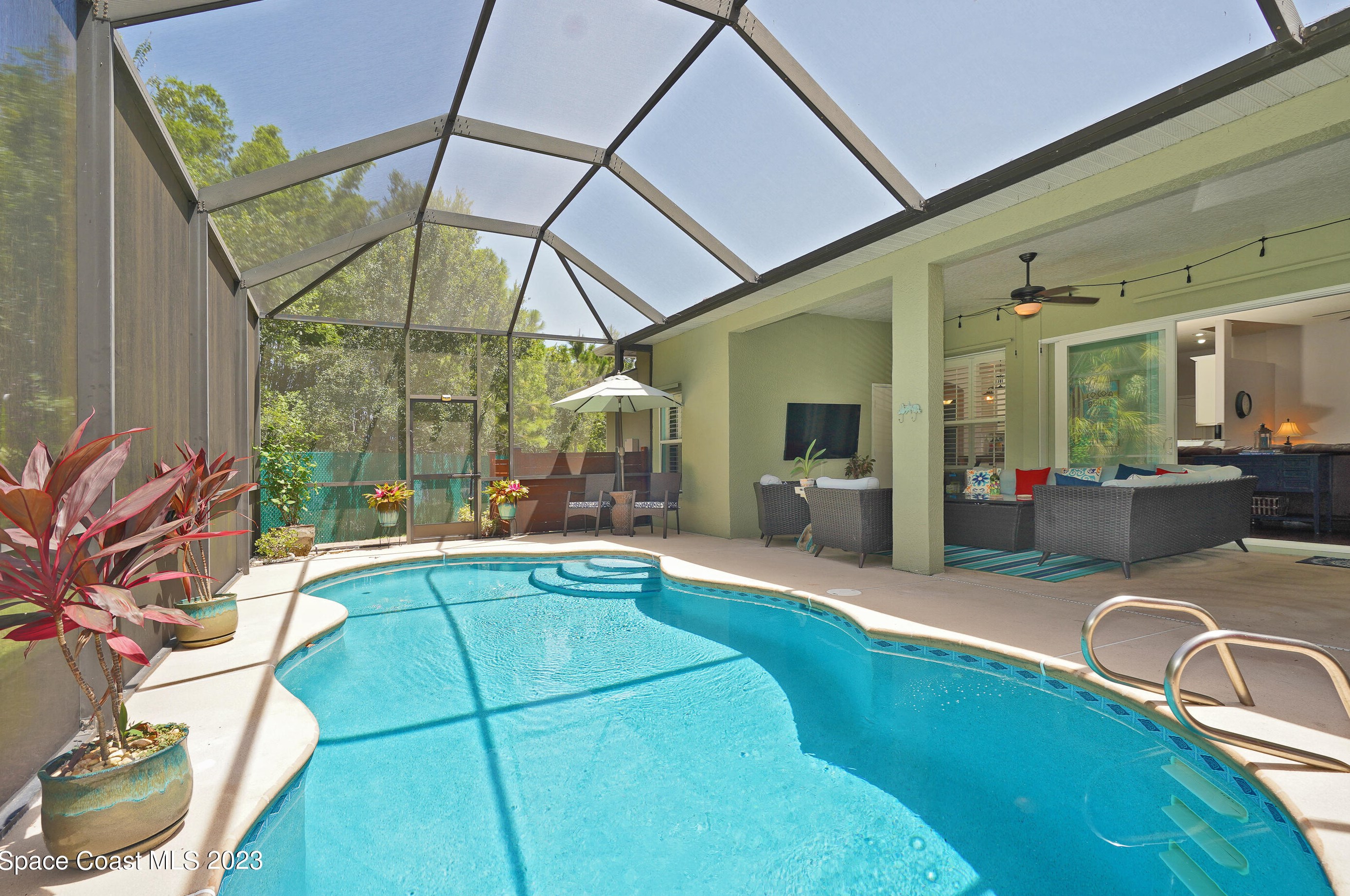 8018 Kingswood Way, Melbourne FL 32940-2144 exterior