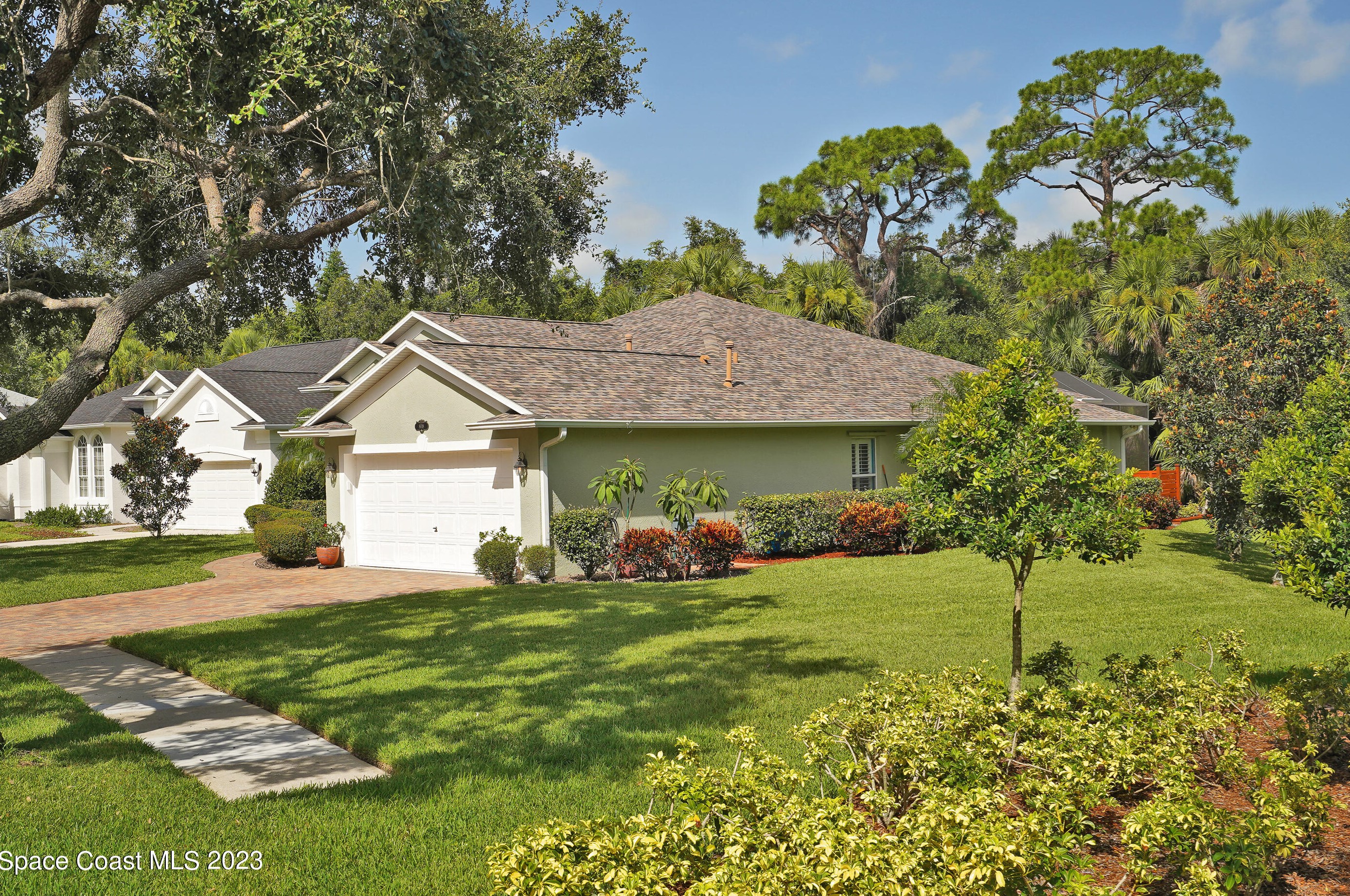 8018 Kingswood Way, Melbourne FL 32940-2144 exterior