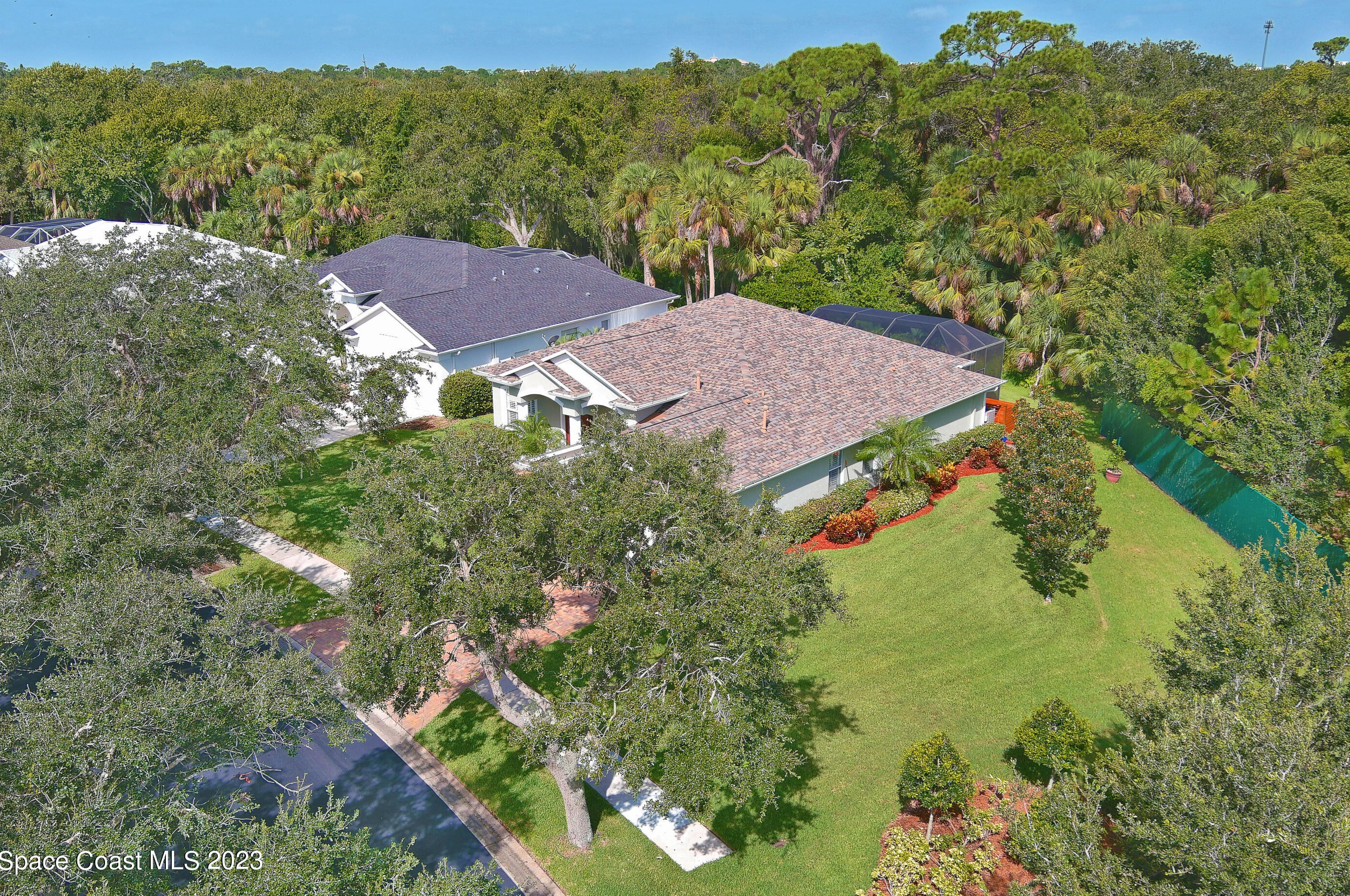 8018 Kingswood Way, Melbourne FL 32940-2144 exterior