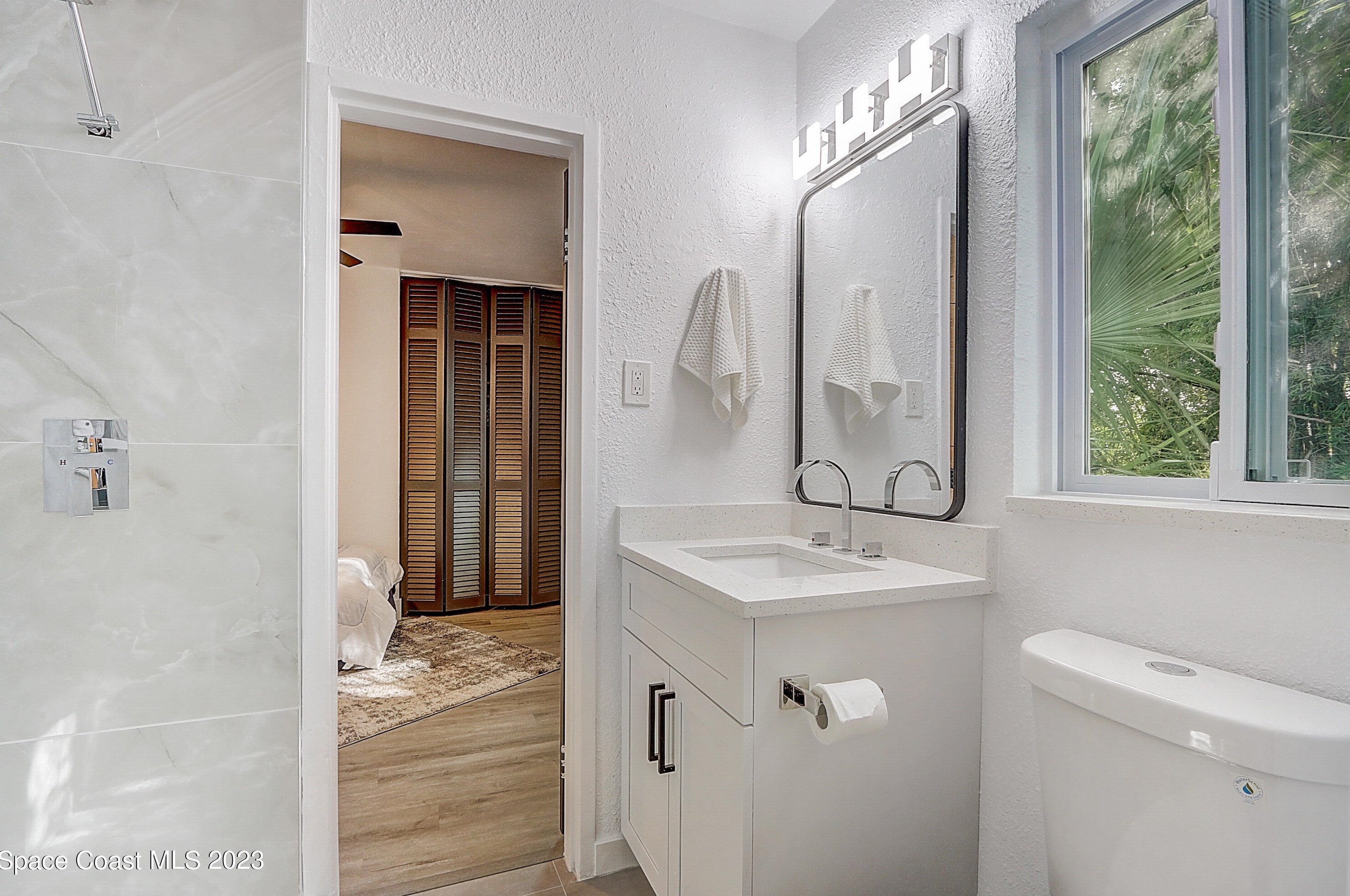 1338 Lenora Dr, Merritt Island FL 32952-5156 exterior