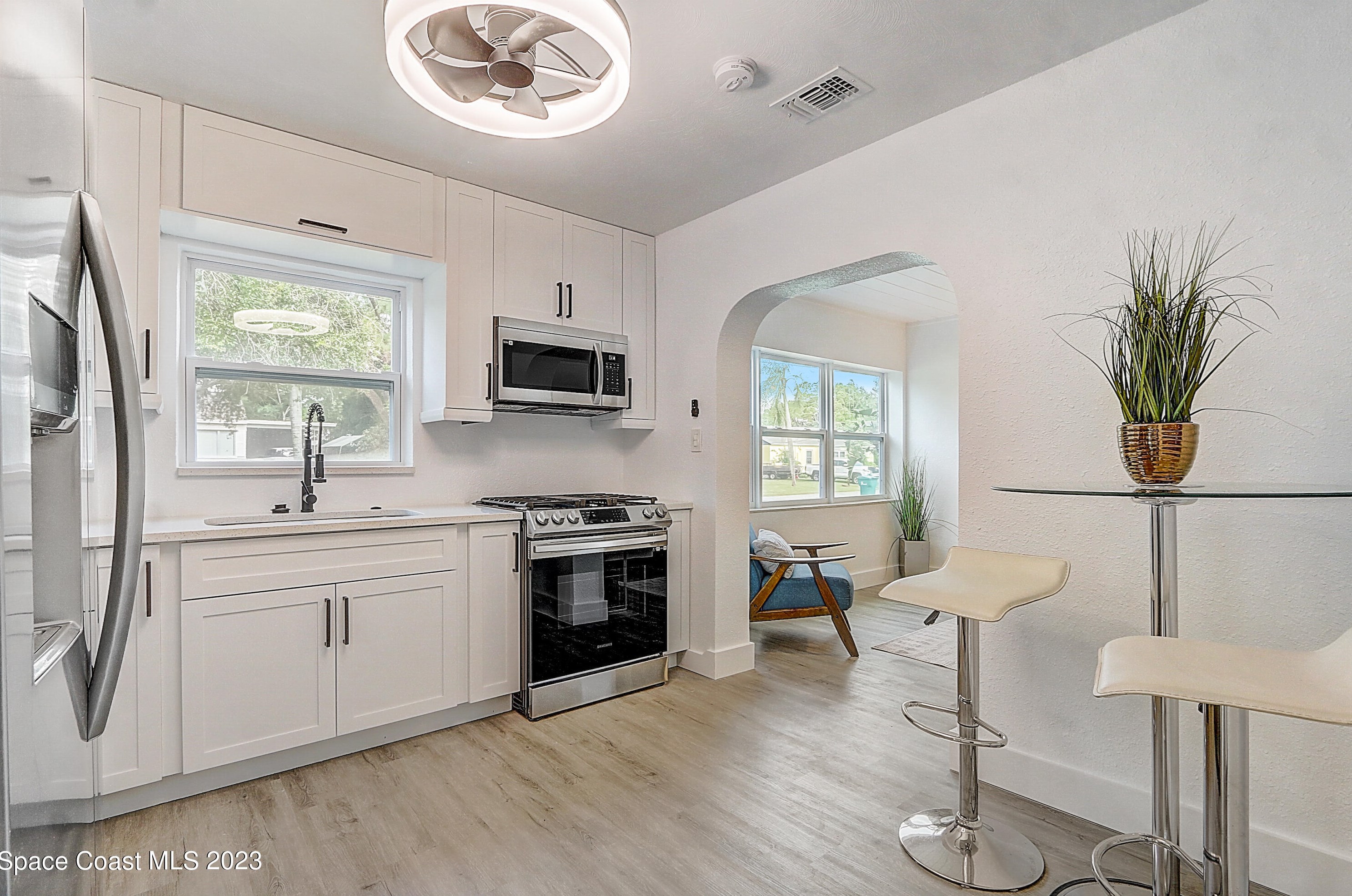 1338 Lenora Dr, Merritt Island FL 32952-5156 exterior