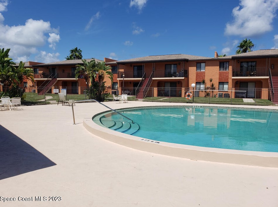 193 San Juan Cir, Melbourne FL 32935-5432 exterior