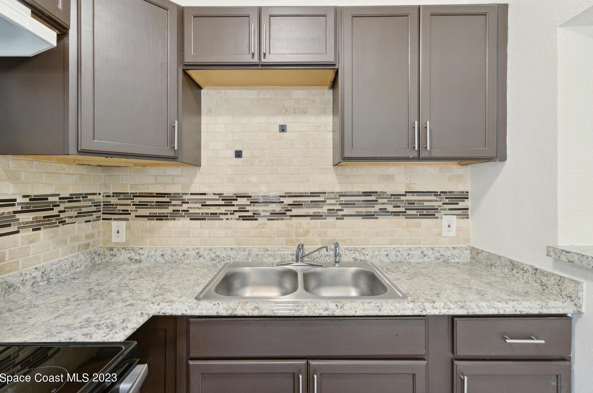 3104 Swift St, Melbourne FL  32901-8039 exterior