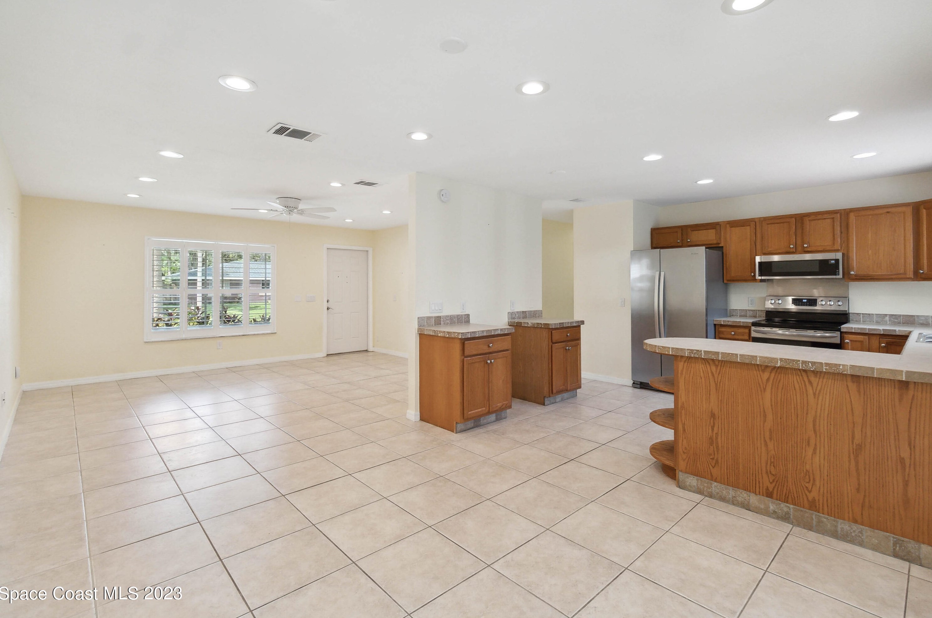 1158 Topliff Cir, Melbourne FL  32907-2201 exterior