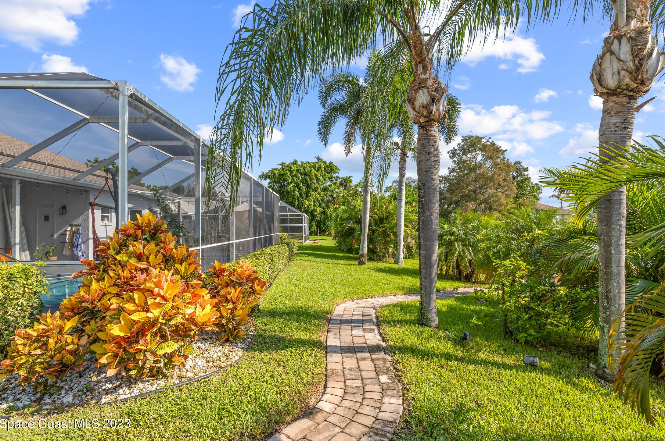 2044 Thesy Dr, Melbourne FL  32940-6839 exterior