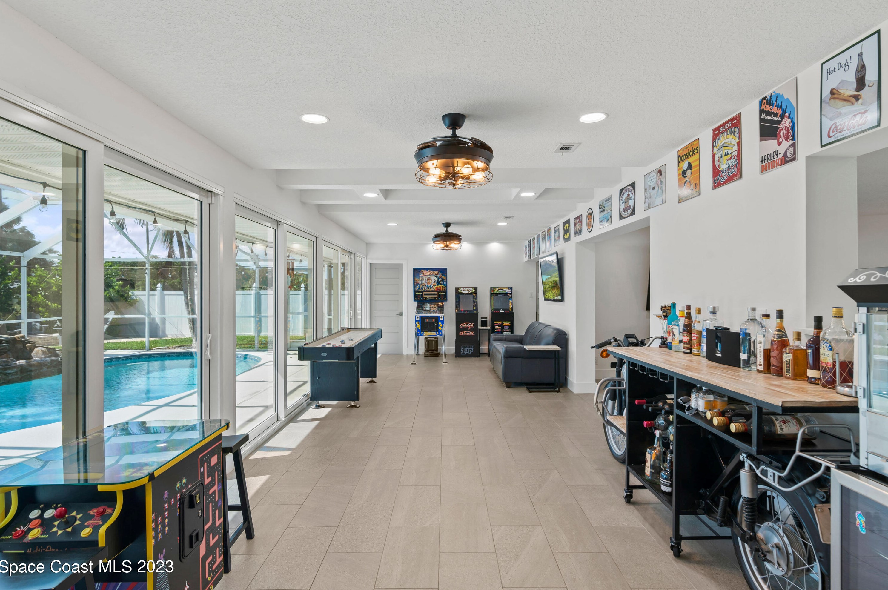 572 Spindle Palm Dr, Melbourne FL  32903-3855 exterior