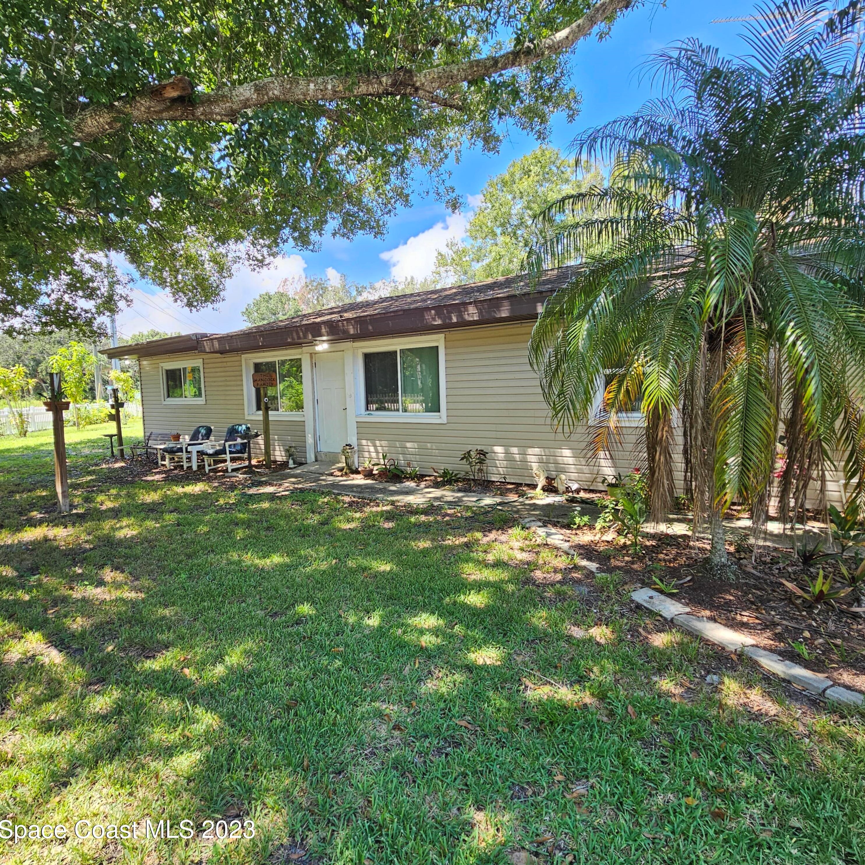 2420 Malabar Rd, Melbourne FL  32950-4407 exterior