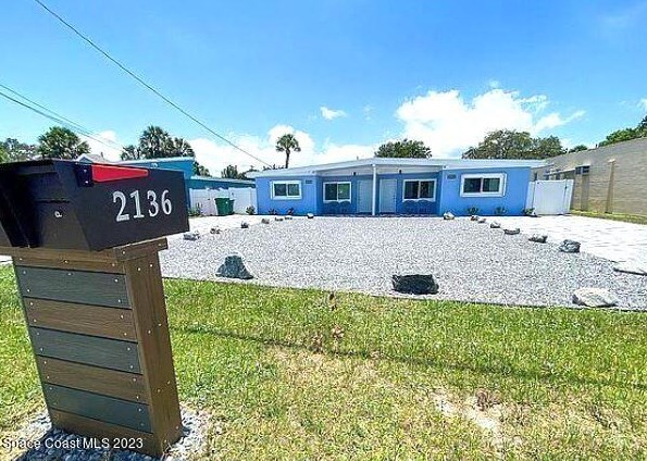 2134 Pineapple Ave, Melbourne FL  32935-6637 exterior