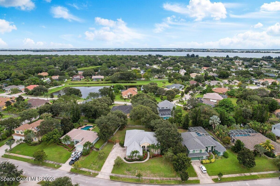 2622 Little Bend Pl, Merritt Island FL  32952-4162 exterior