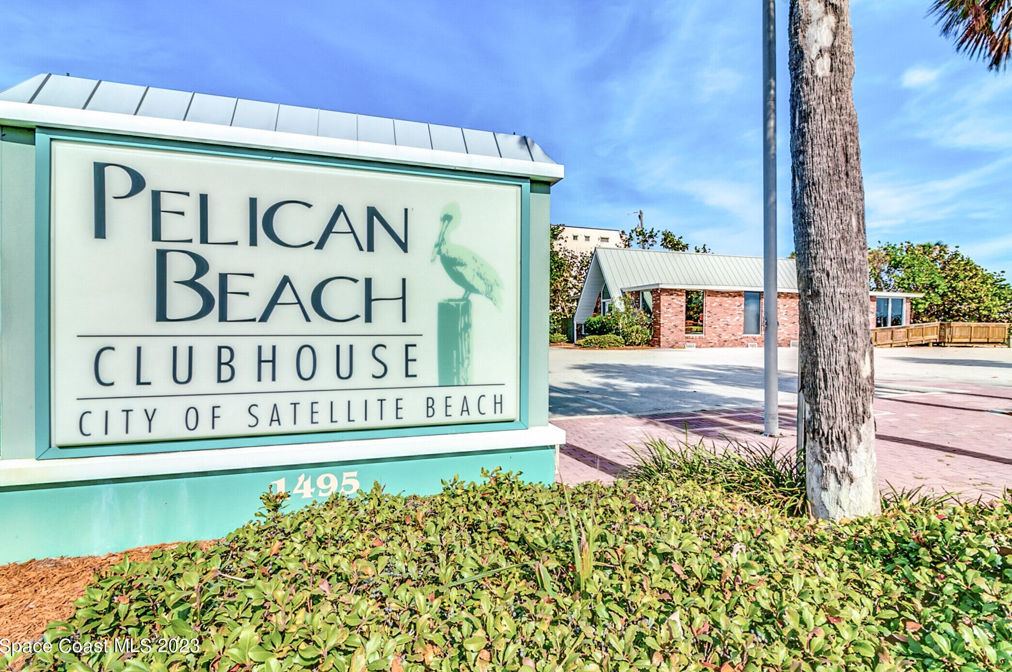 426 Neptune Dr, Melbourne FL  32907-1507 exterior