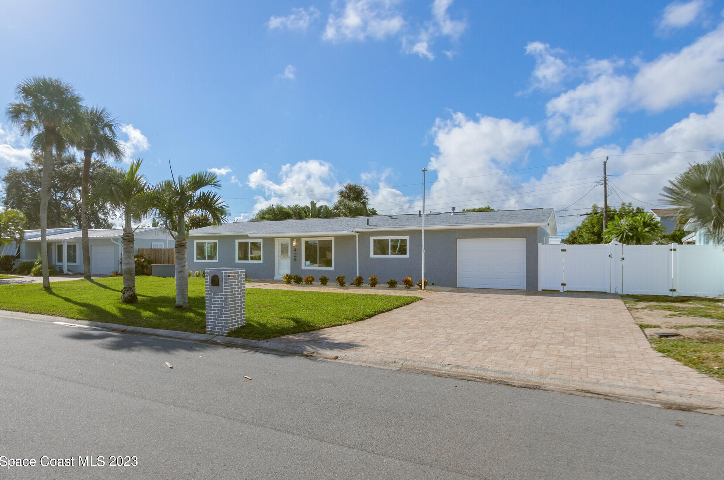 426 Neptune Dr, Melbourne FL  32907-1507 exterior