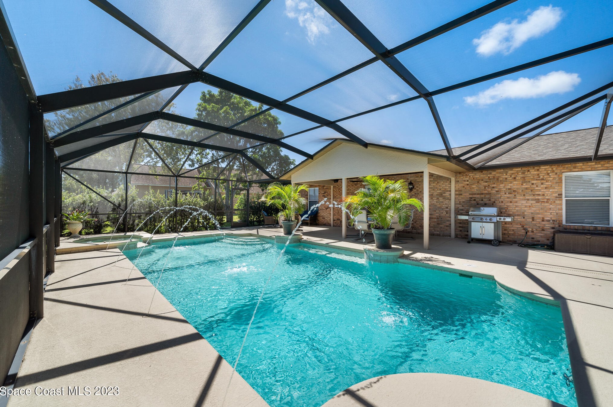 134 Palm Cir, Melbourne FL  32940-7208 exterior