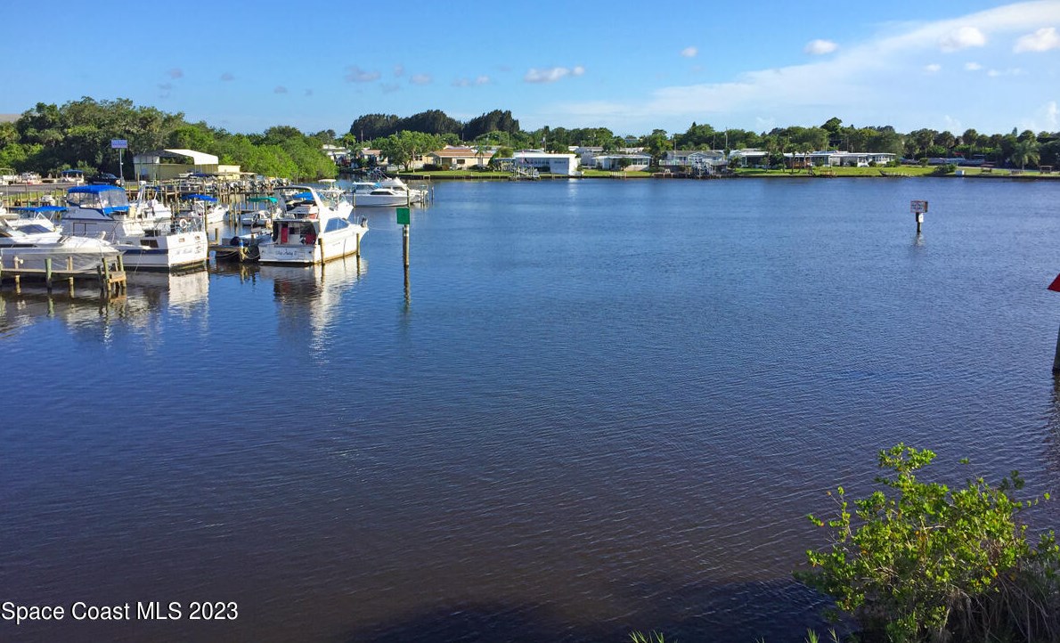 1431 Turkey Crk Dr, Melbourne FL  32905-4320 exterior