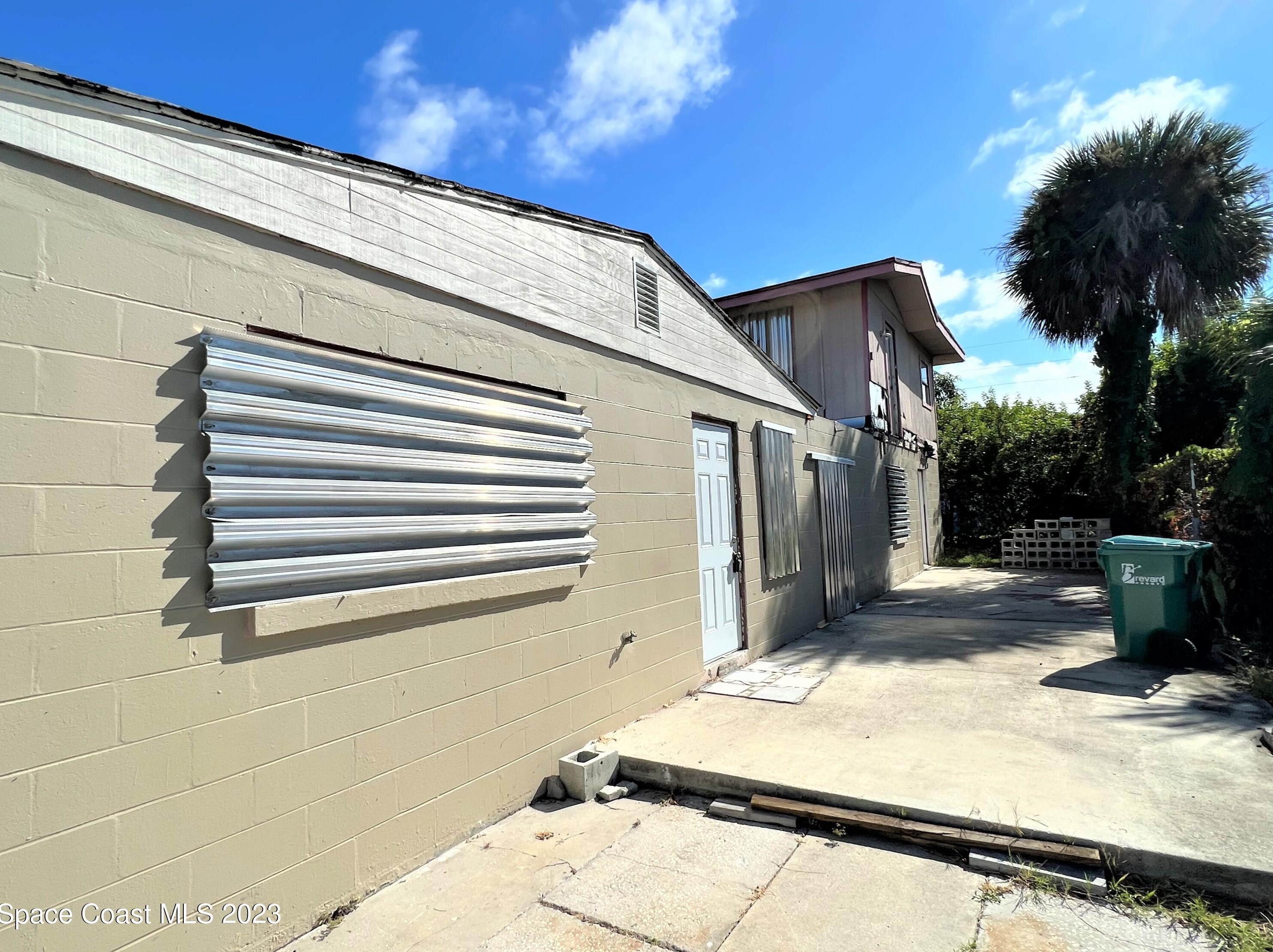 1125 Gainey Dr, Melbourne FL  32901-7251 exterior