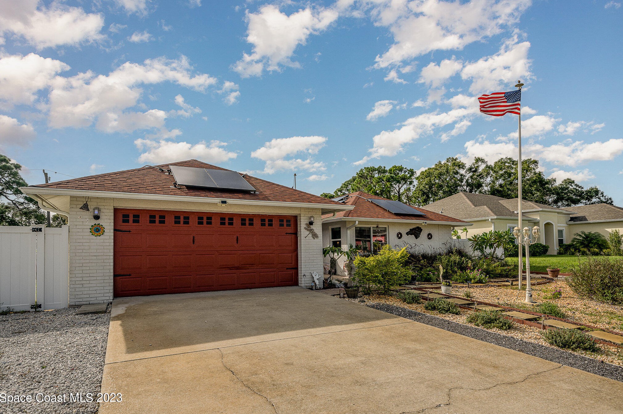 1368 Prospect Cir, Melbourne FL 32907-1129 exterior