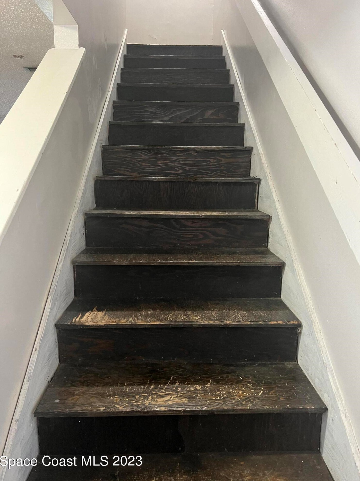 169 San Juan Cir, Melbourne FL 32935-5453 exterior