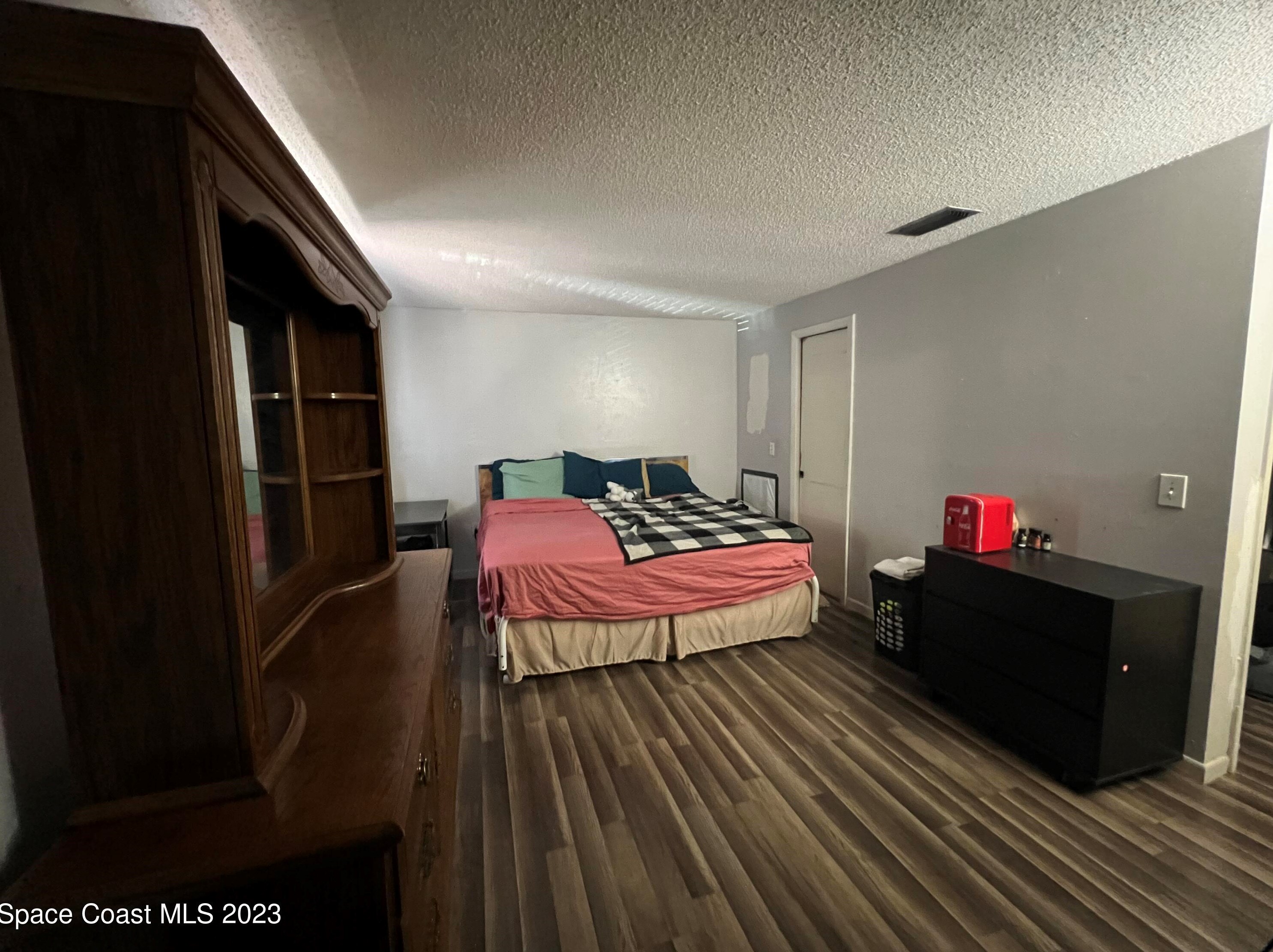 169 San Juan Cir, Melbourne FL 32935-5453 exterior