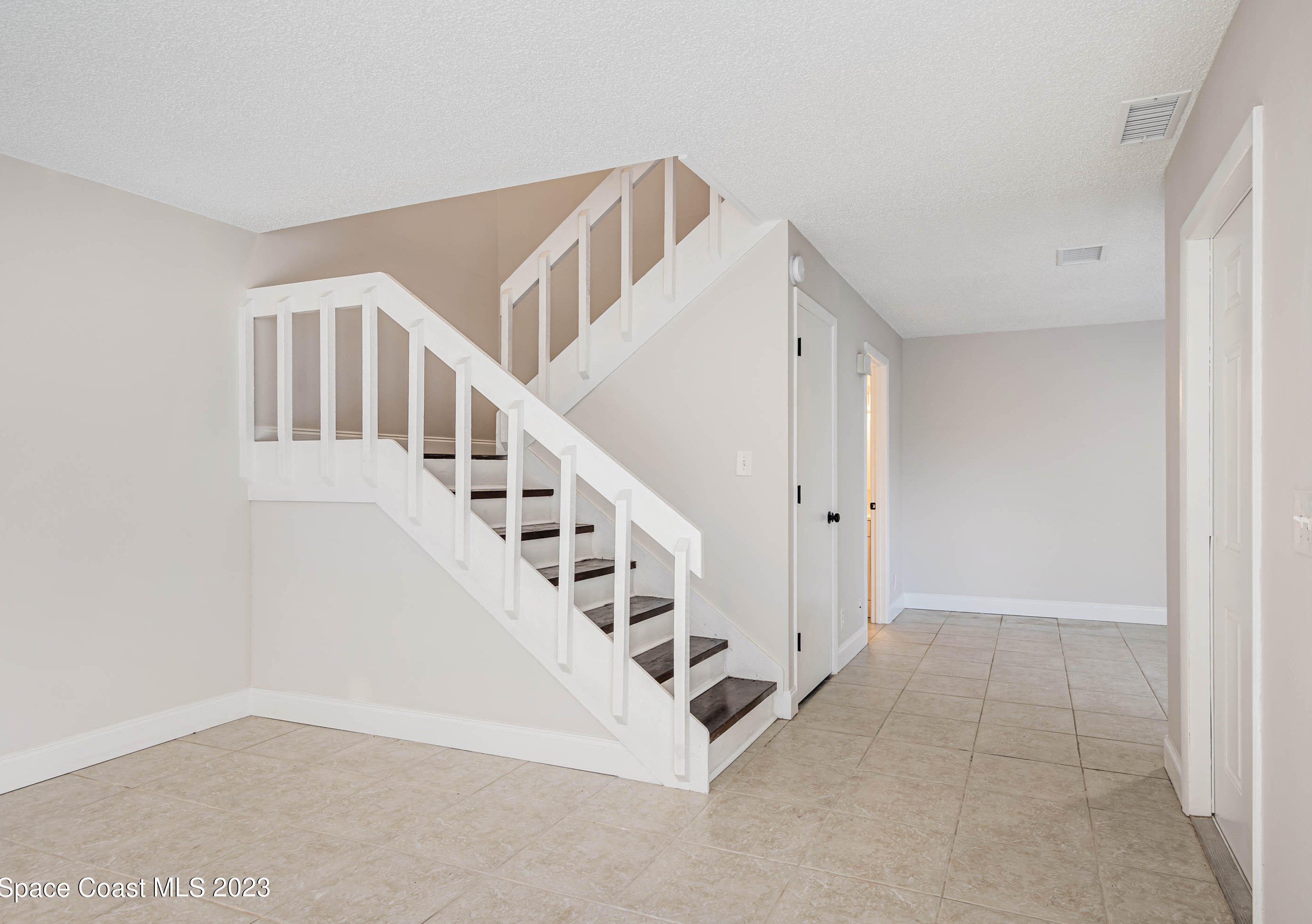 3812 Kaileen Cir, Melbourne FL  32905-3019 exterior